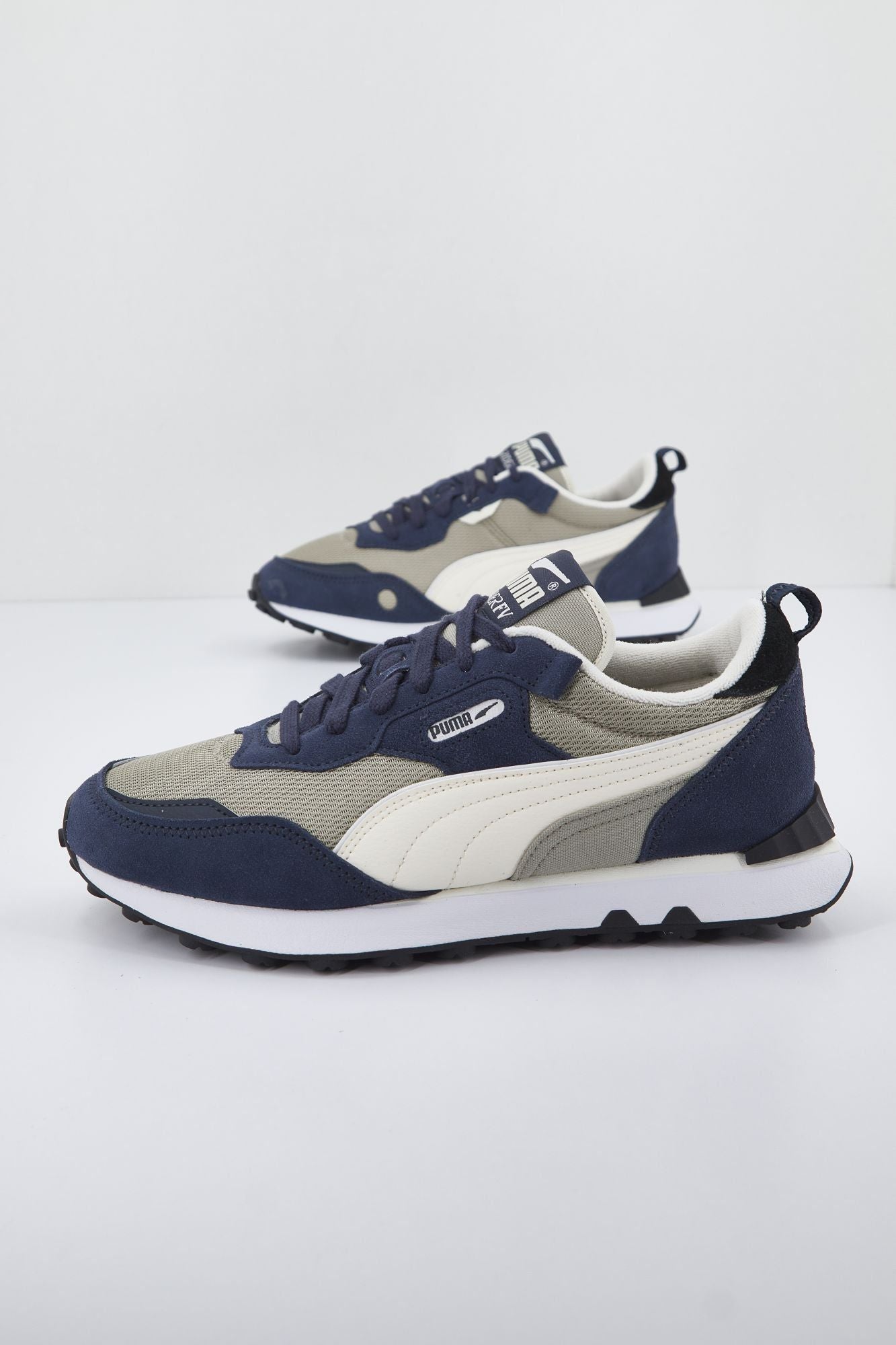 PUMA RIDER FV RETRO REWIN en color AZUL (2)