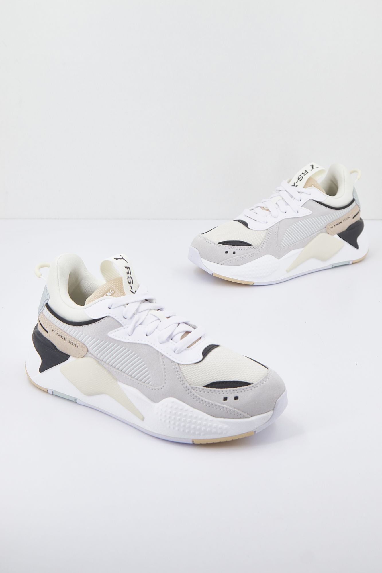 PUMA RS-X REINVENT en color BEIS (1)
