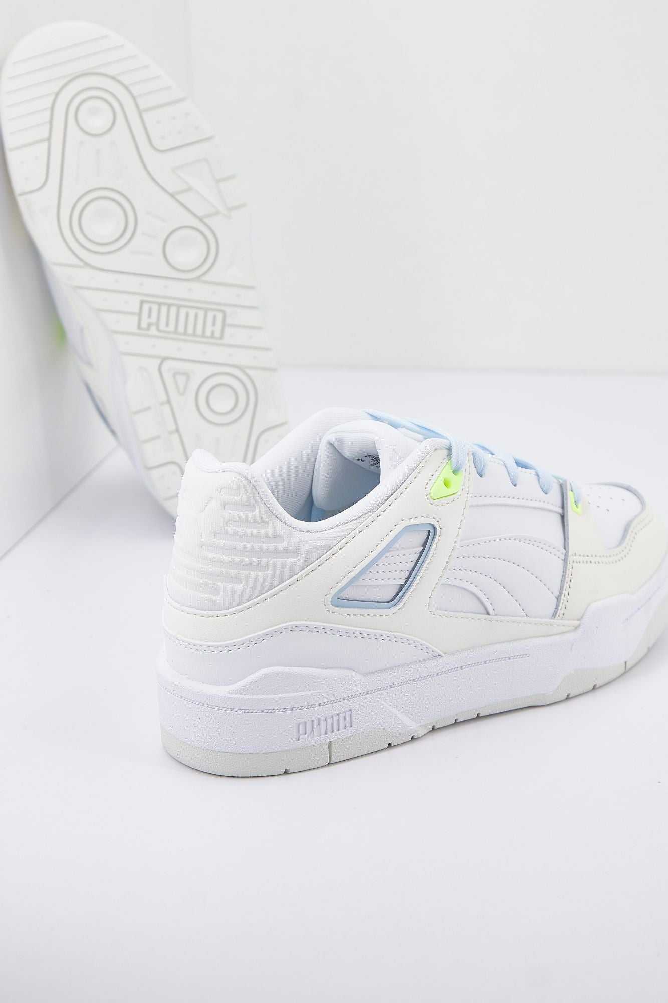 PUMA SLIPSTREAM en color BLANCO (3)