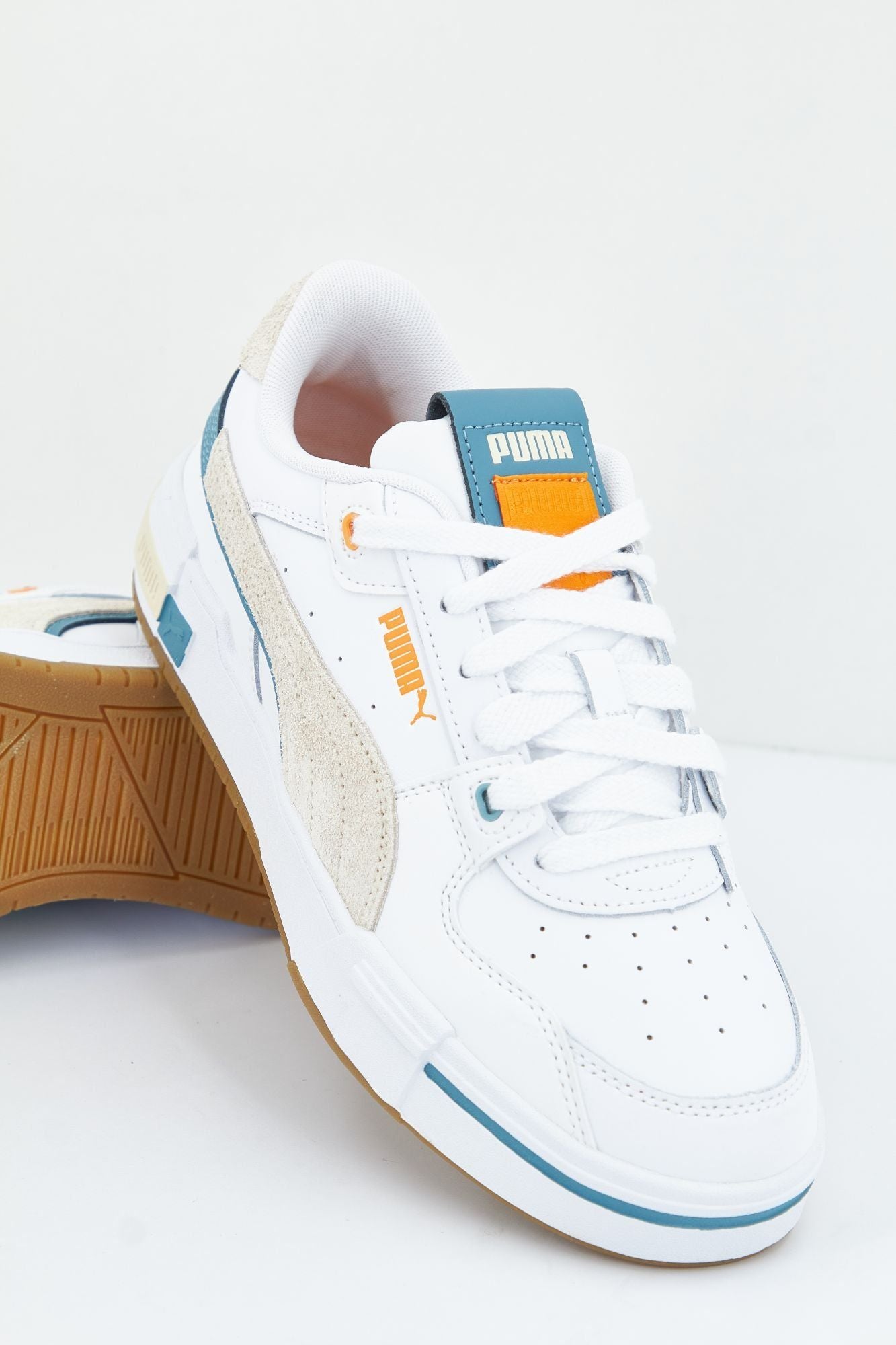 PUMA CA PRO GLIT MIX en color BLANCO (2)