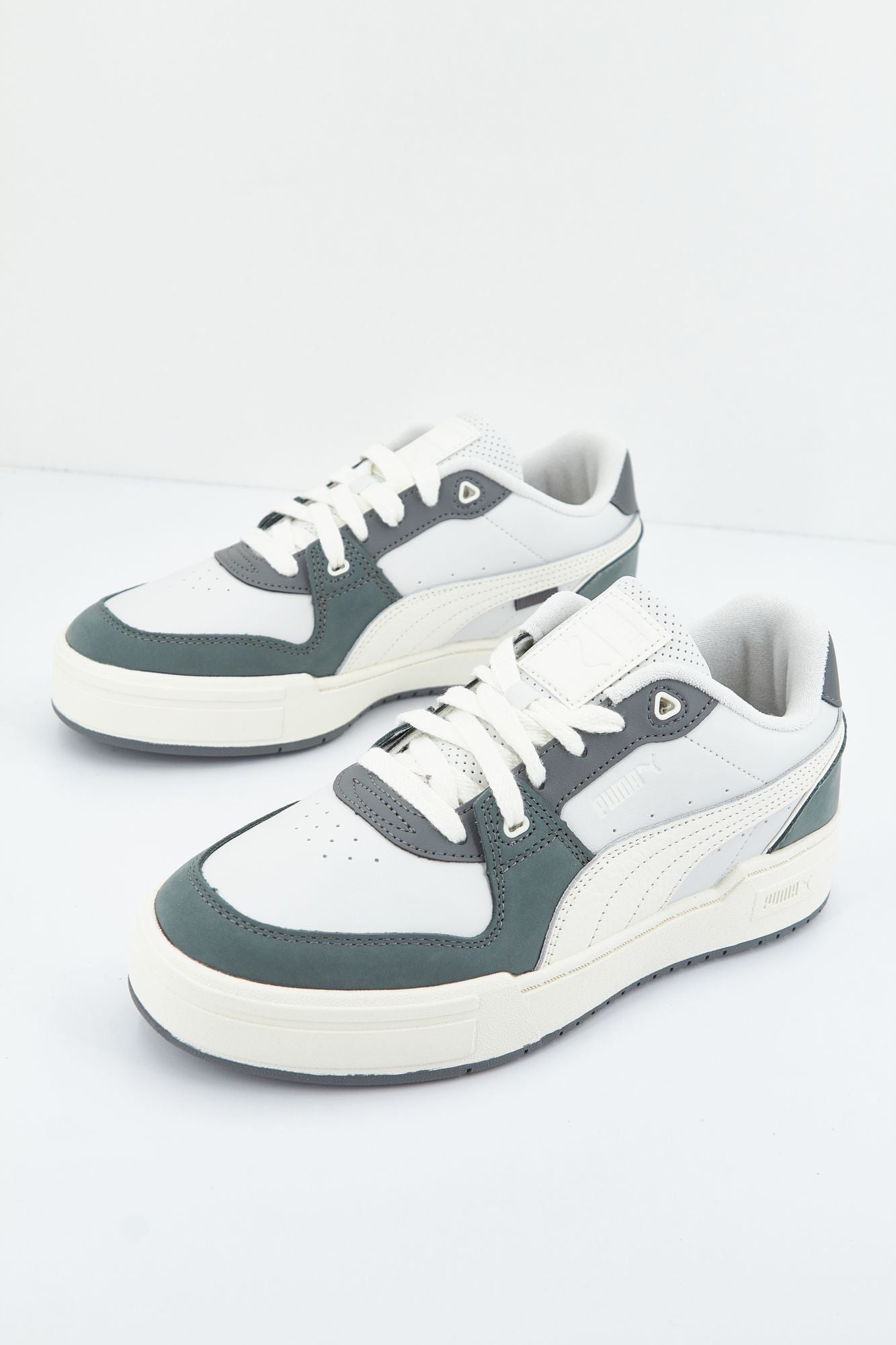 PUMA CA PRO LUX II en color BLANCO (1)