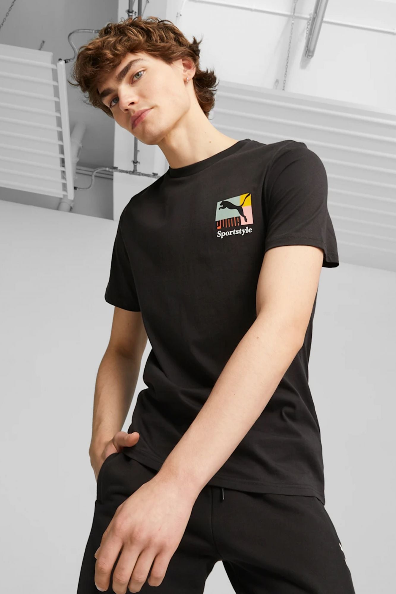 PUMA CLASSICS BRAND LOVE en color NEGRO (1)