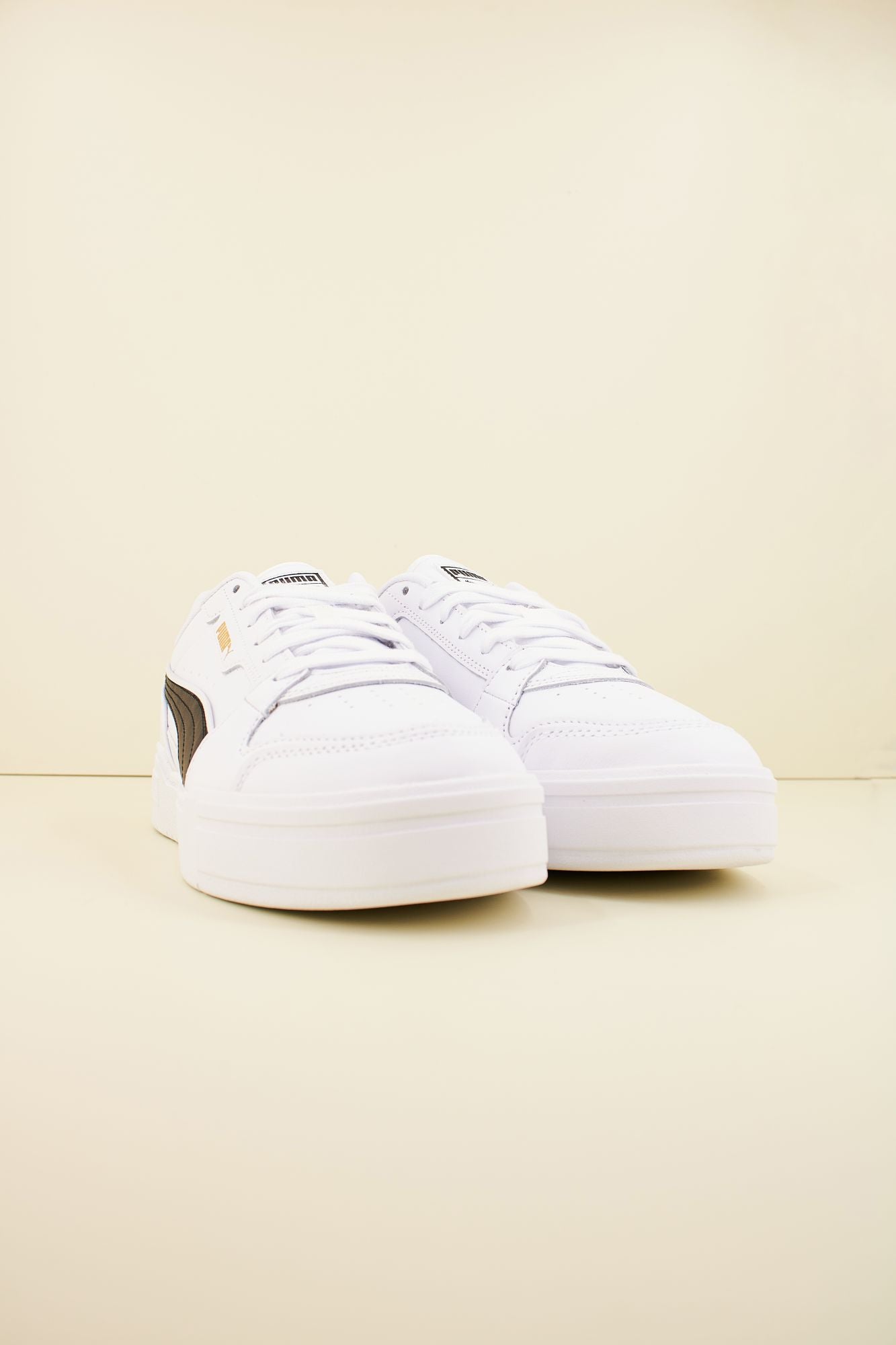 PUMA CA PRO LUX III LTH en color BLANCO (2)