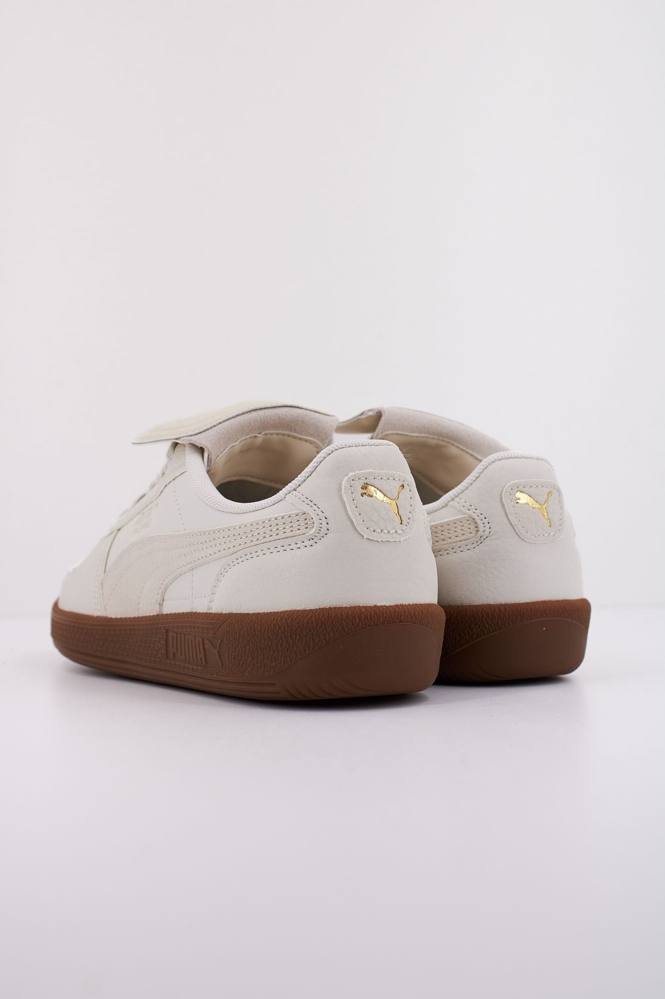 PUMA PALERMO PREMIUM en color BLANCO (4)