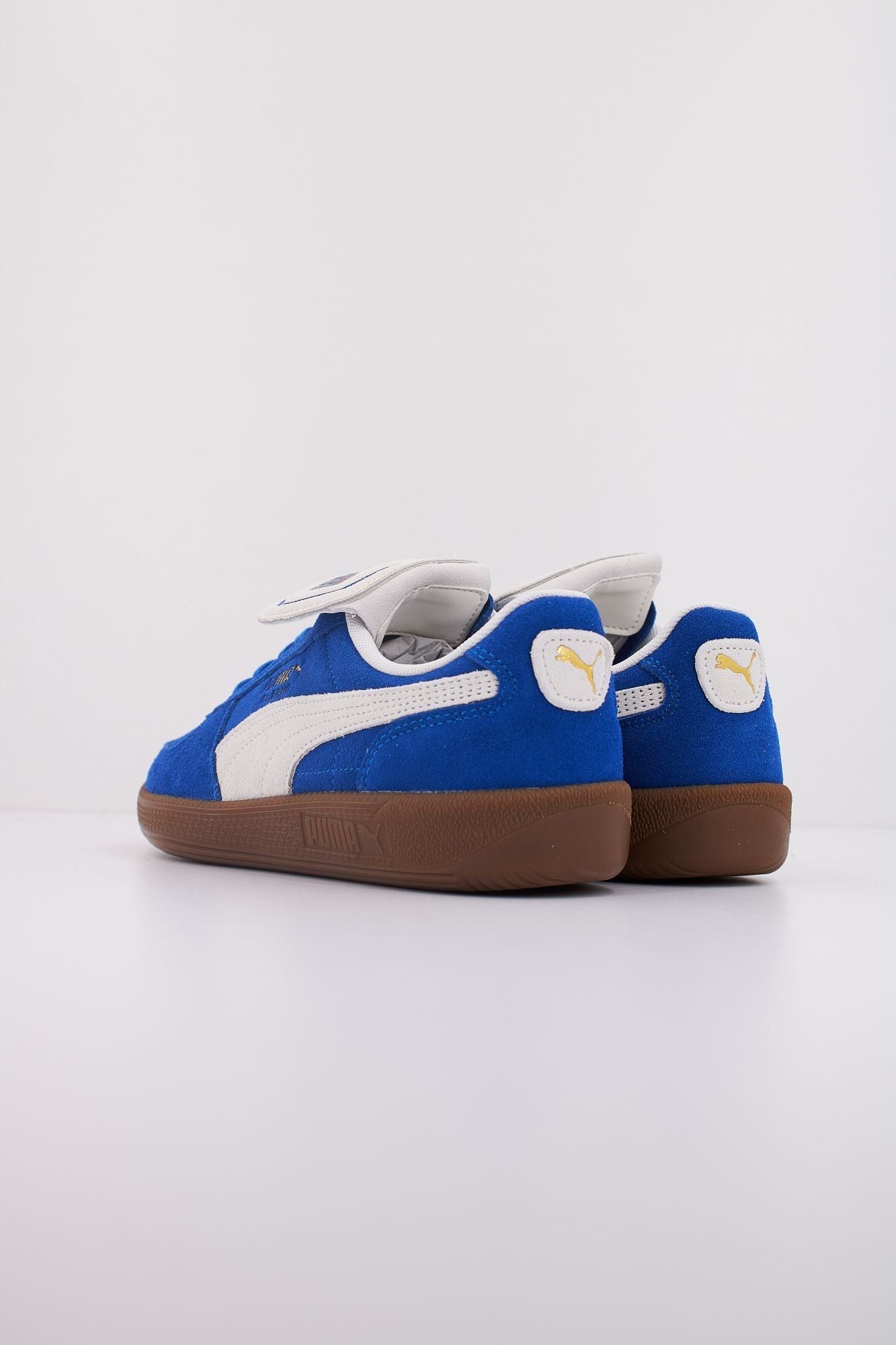 PUMA PREMIUM SUEDE en color AZUL (4)