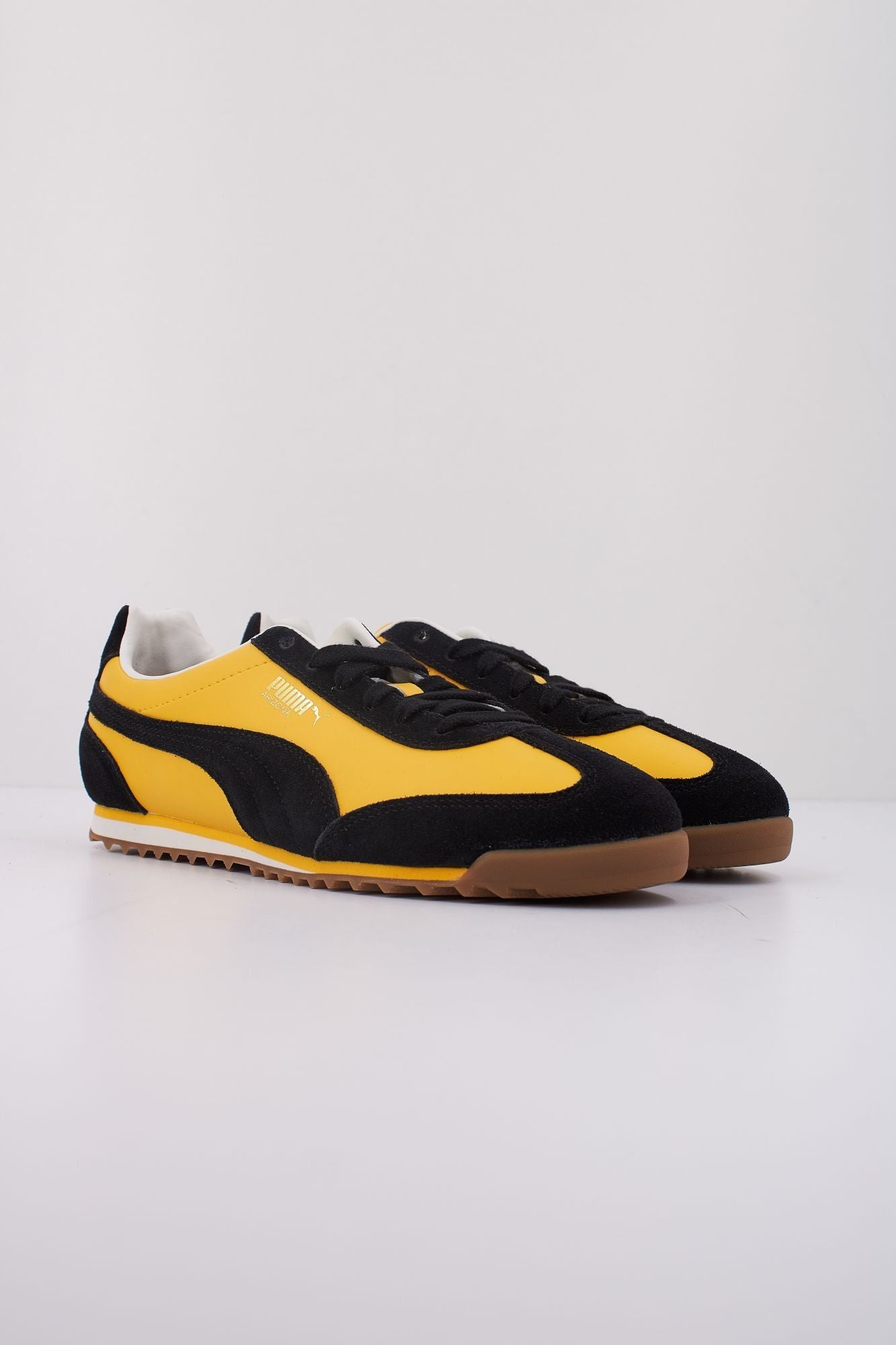 PUMA ARIZONA RETRO en color AMARILLO (2)