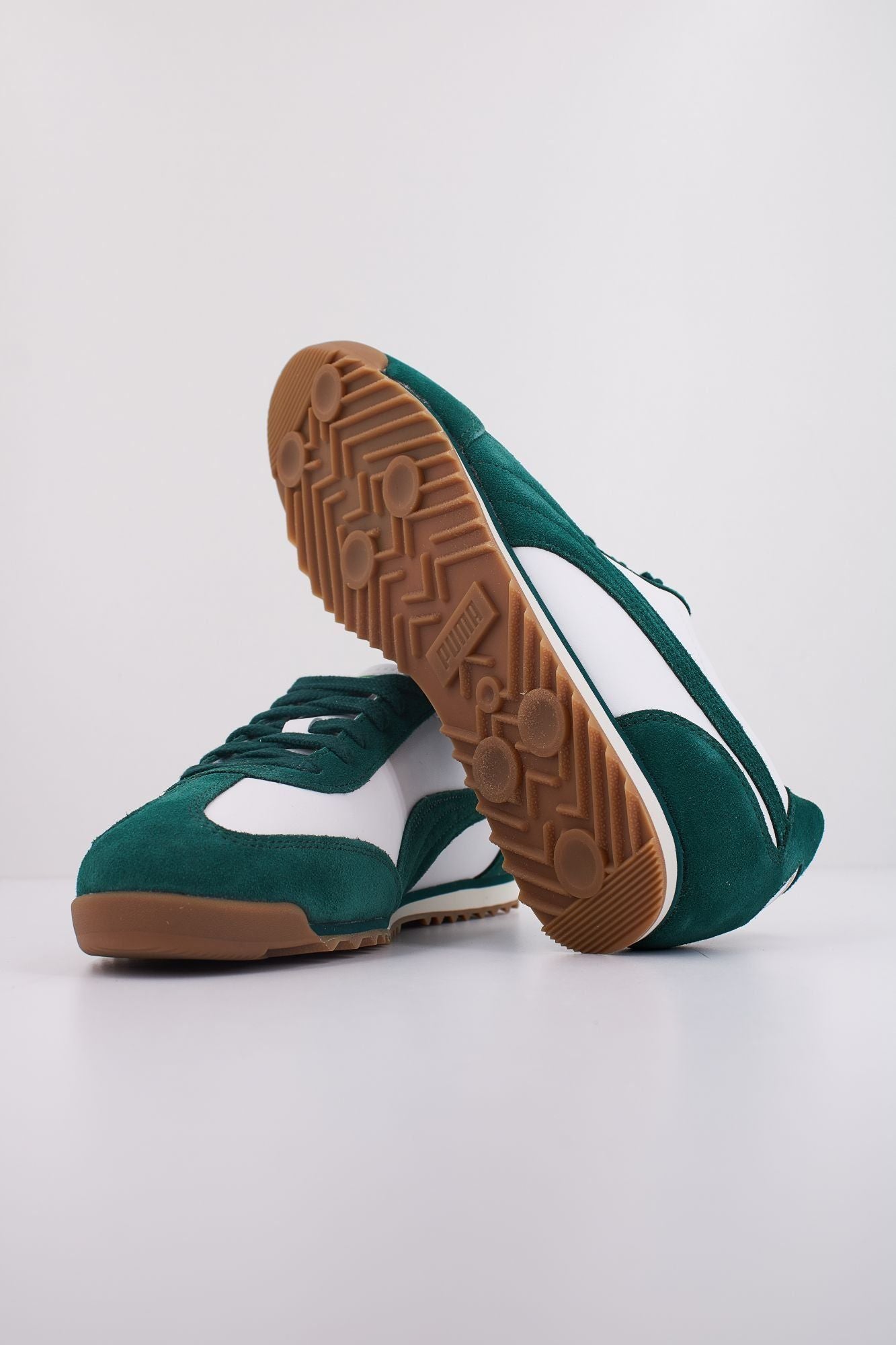 PUMA ARIZONA RETRO en color BLANCO (5)