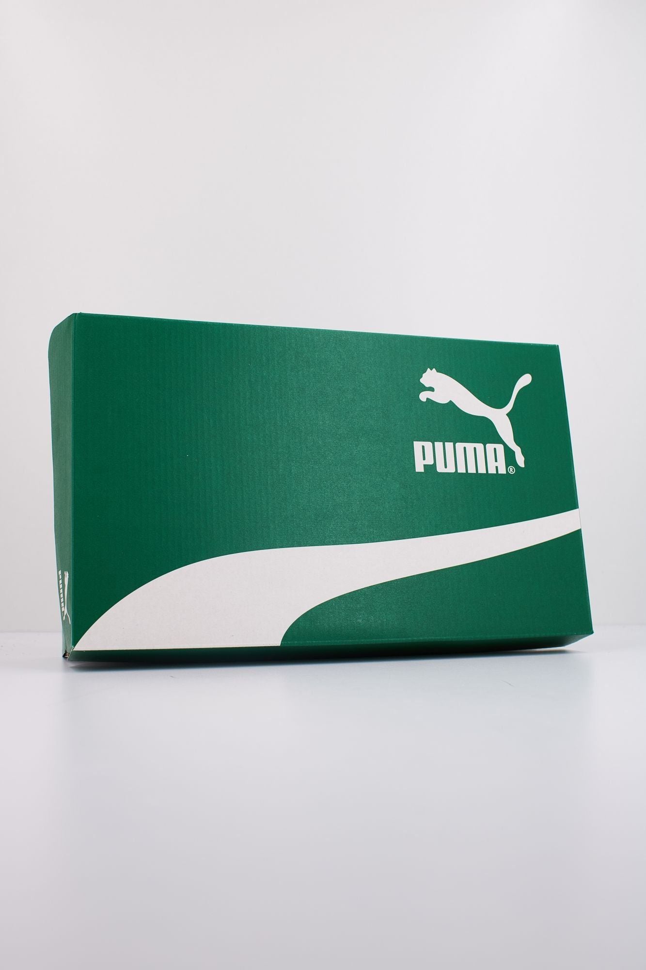 PUMA ARIZONA RETRO en color BLANCO (6)