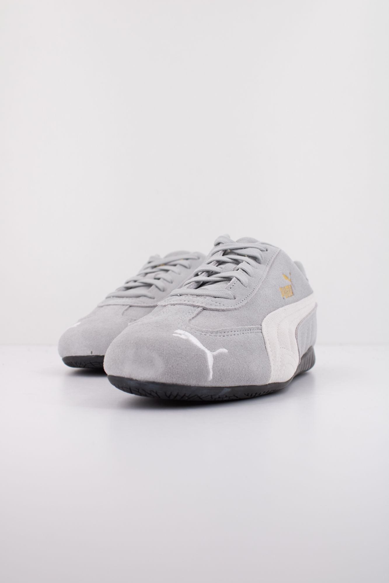 PUMA SPEEDCAT OG en color GRIS (2)