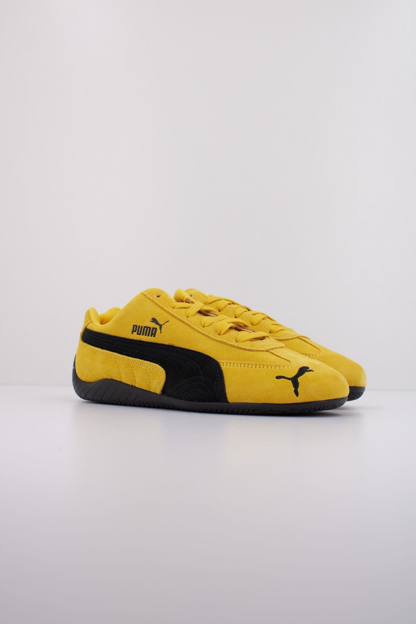 PUMA SPEEDCAT OG en color AMARILLO (2)