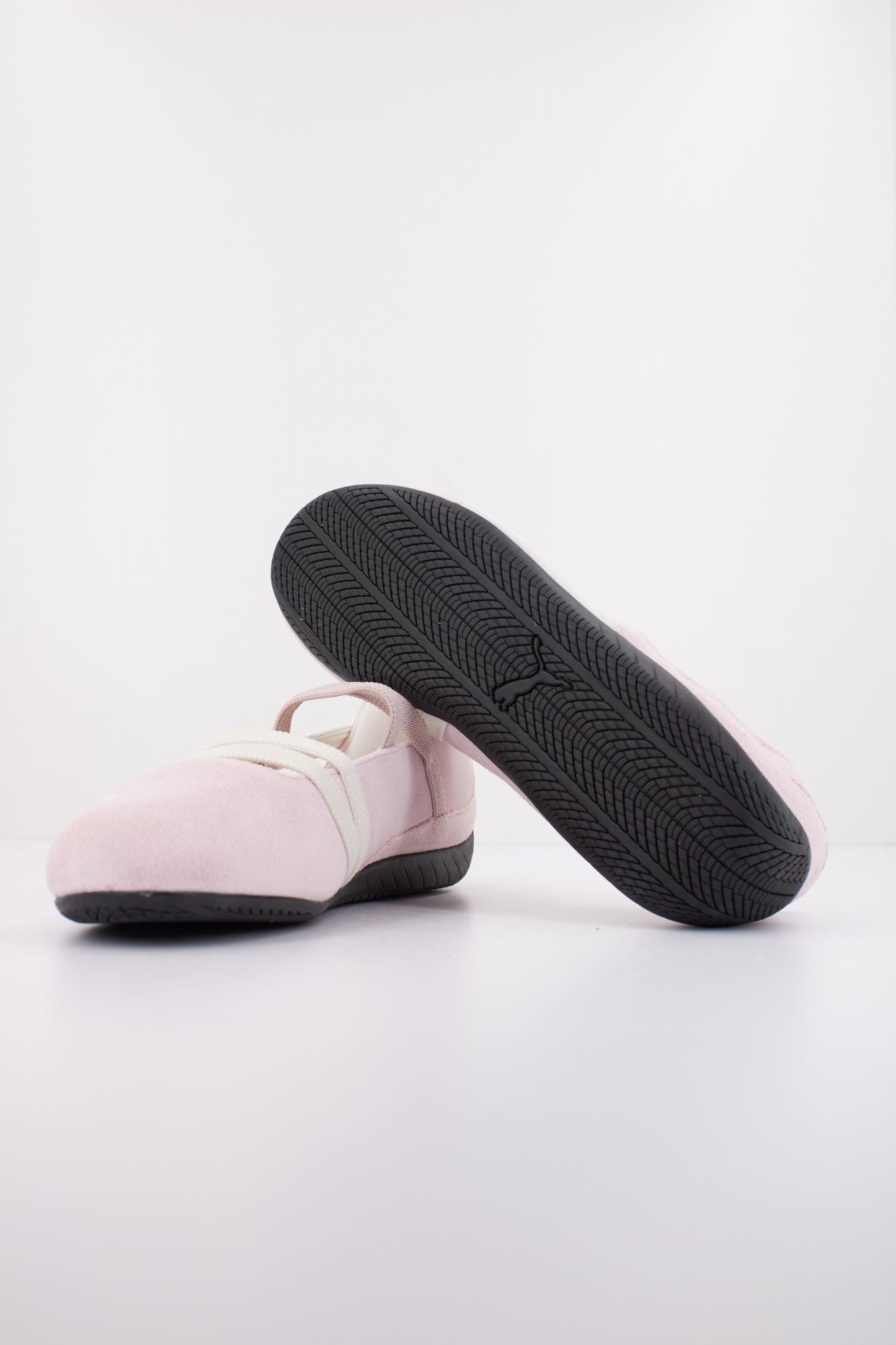 PUMA SPEEDCAT LTH WNS en color ROSA (5)