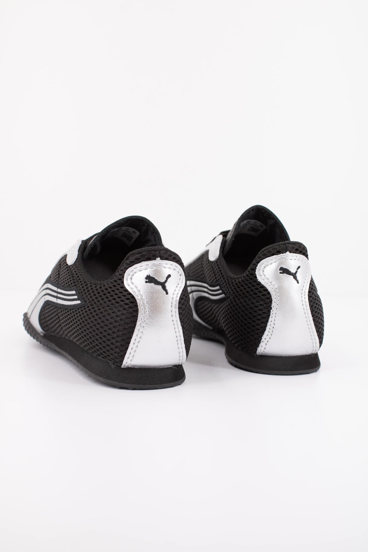 PUMA H STREET OG en color NEGRO (4)