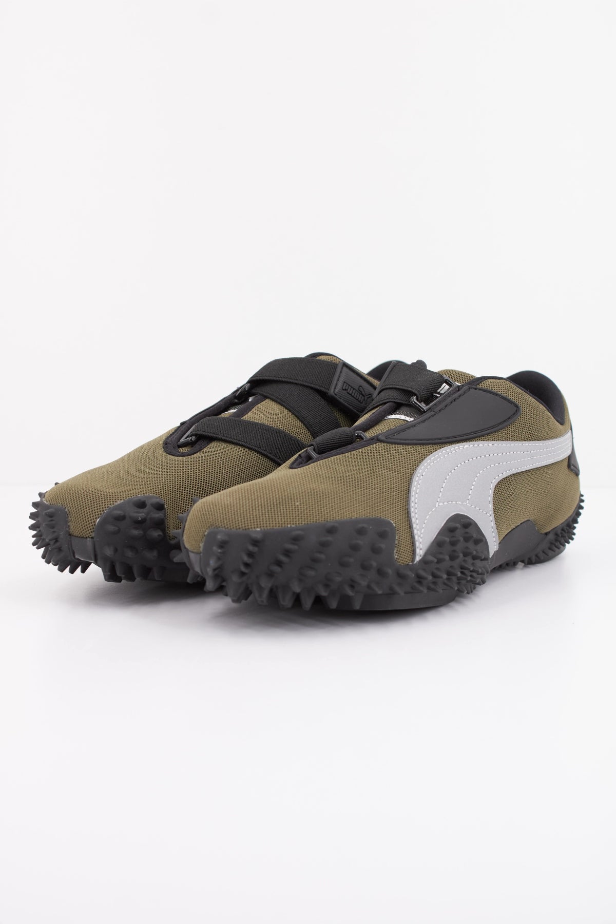 PUMA MOSTRO OG en color VERDE (2)