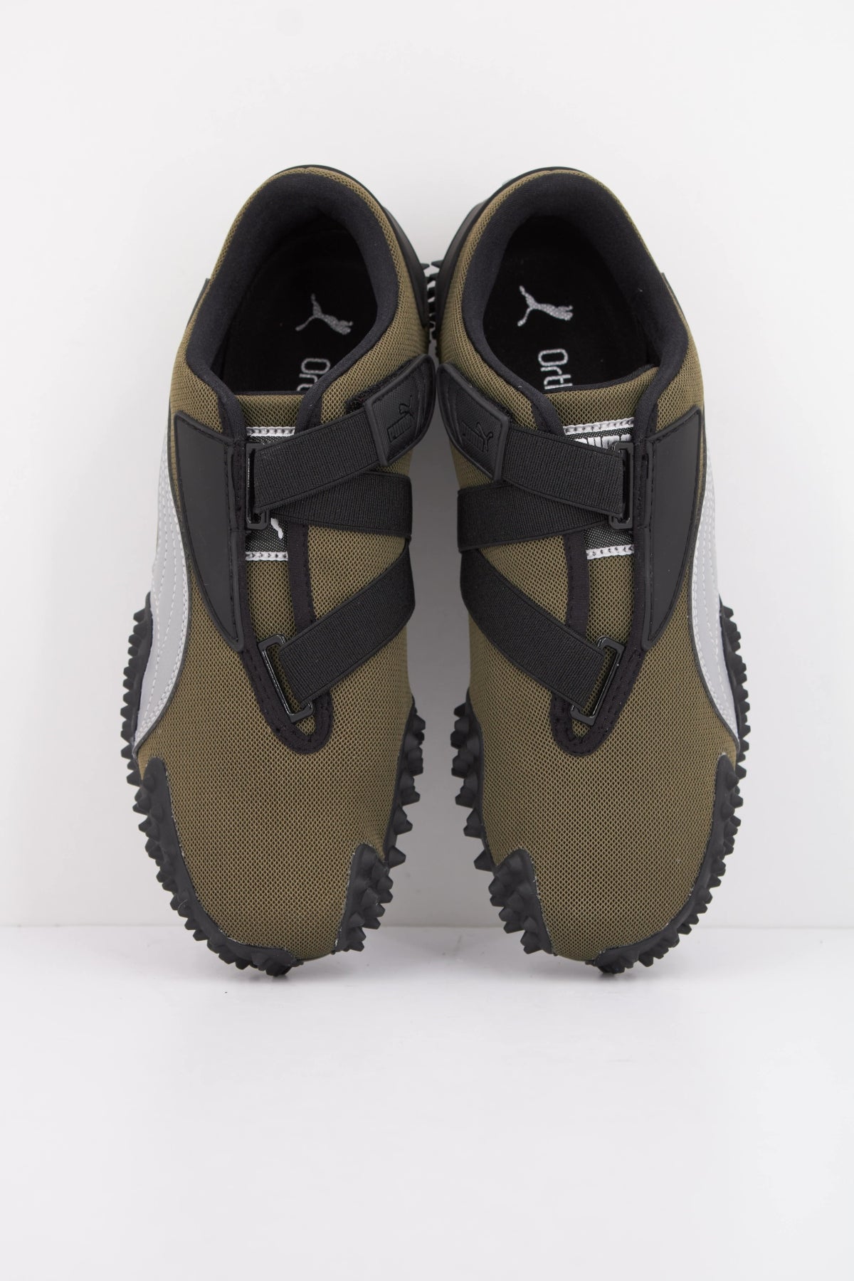 PUMA MOSTRO OG en color VERDE (3)