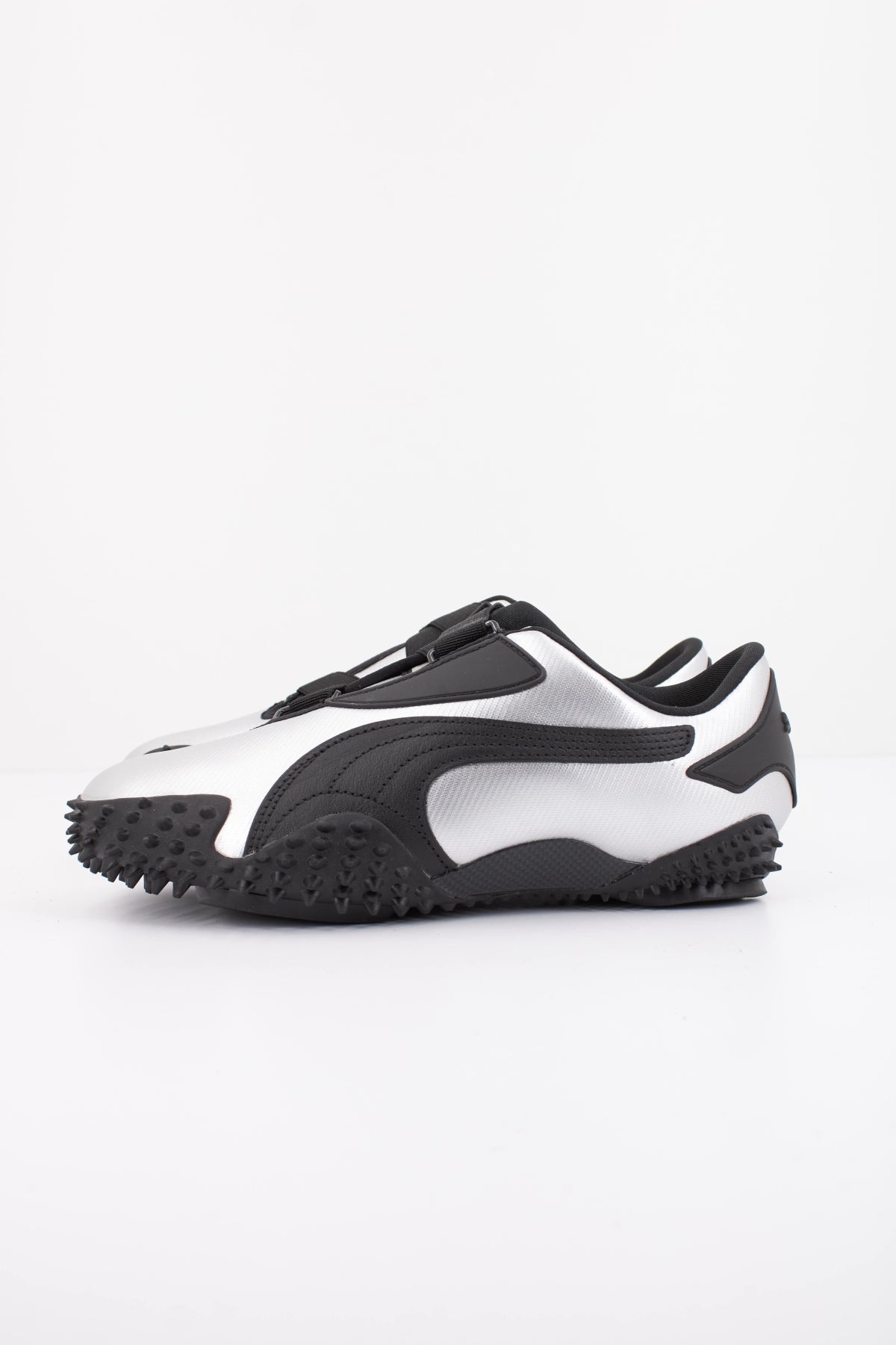 PUMA MOSTRO METAL en color PLATA (1)