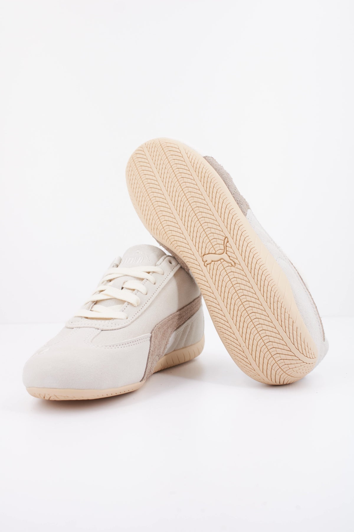 PUMA SPEEDCAT ELEVATED WNS en color BLANCO (5)