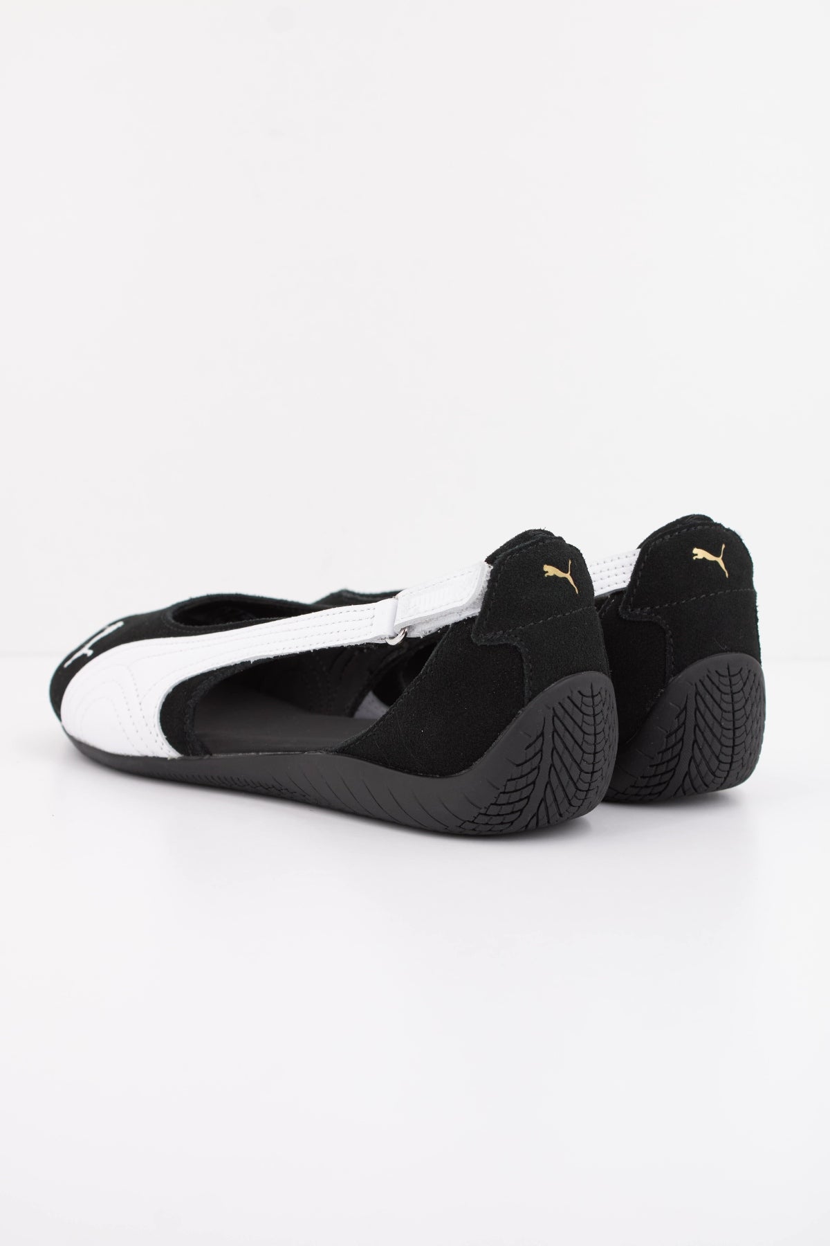PUMA SPEEDCAT SANDAL en color NEGRO (4)