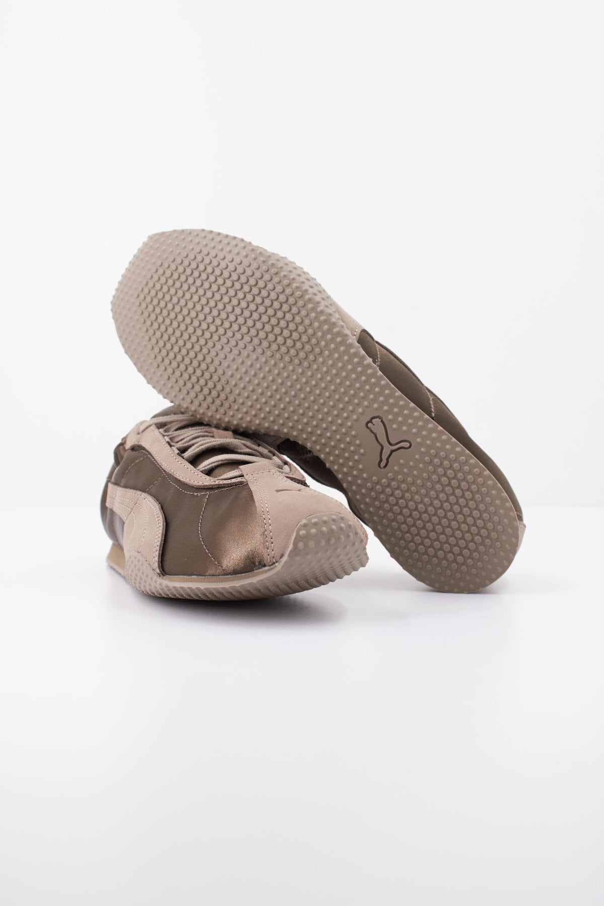 PUMA STREET ETOILE en color MARRON (5)
