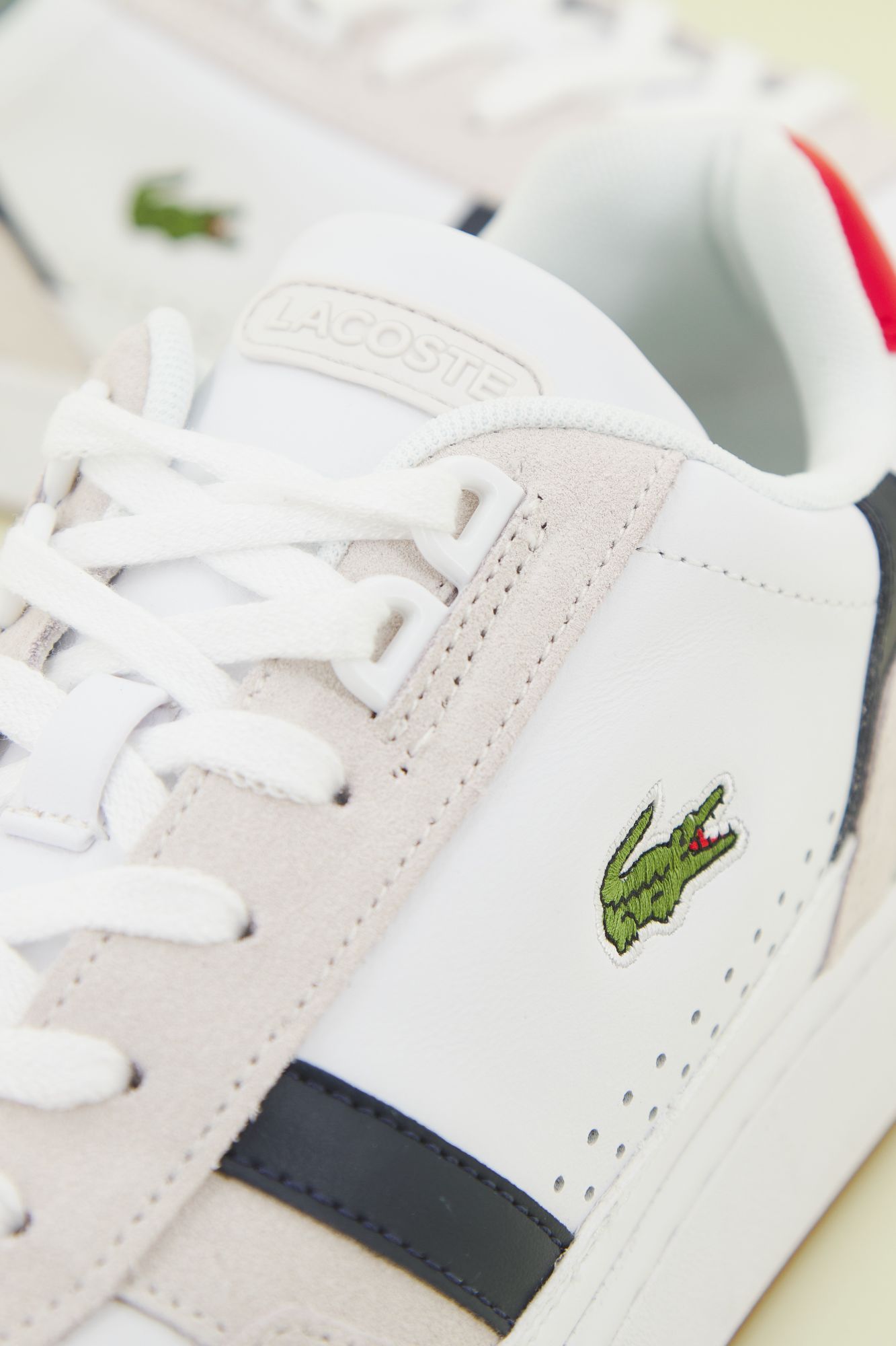 LACOSTE T-CLIP 0120 2 SMA en color BLANCO (4)