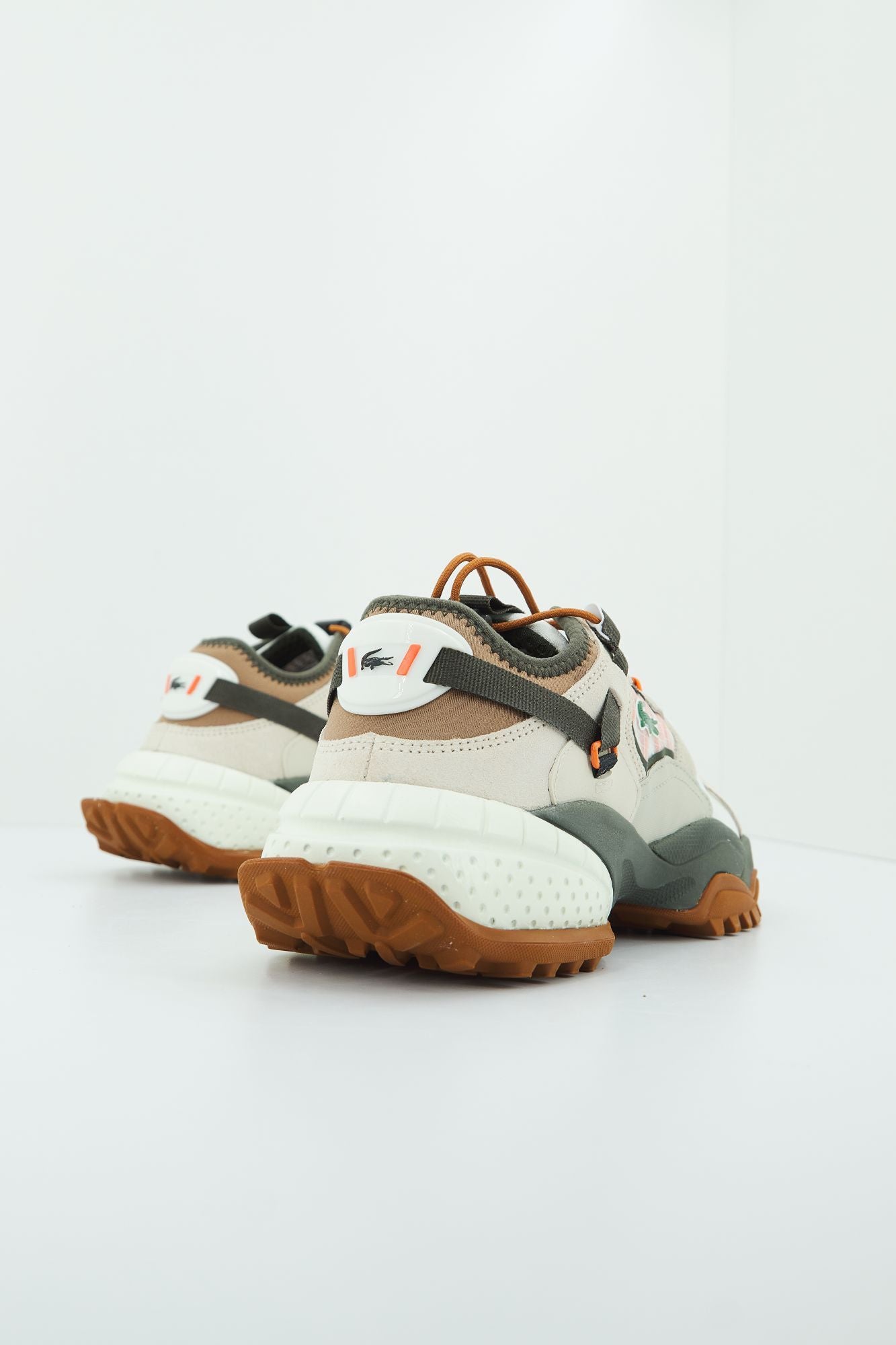 LACOSTE L-GUARD BREAKER en color BEIS (3)