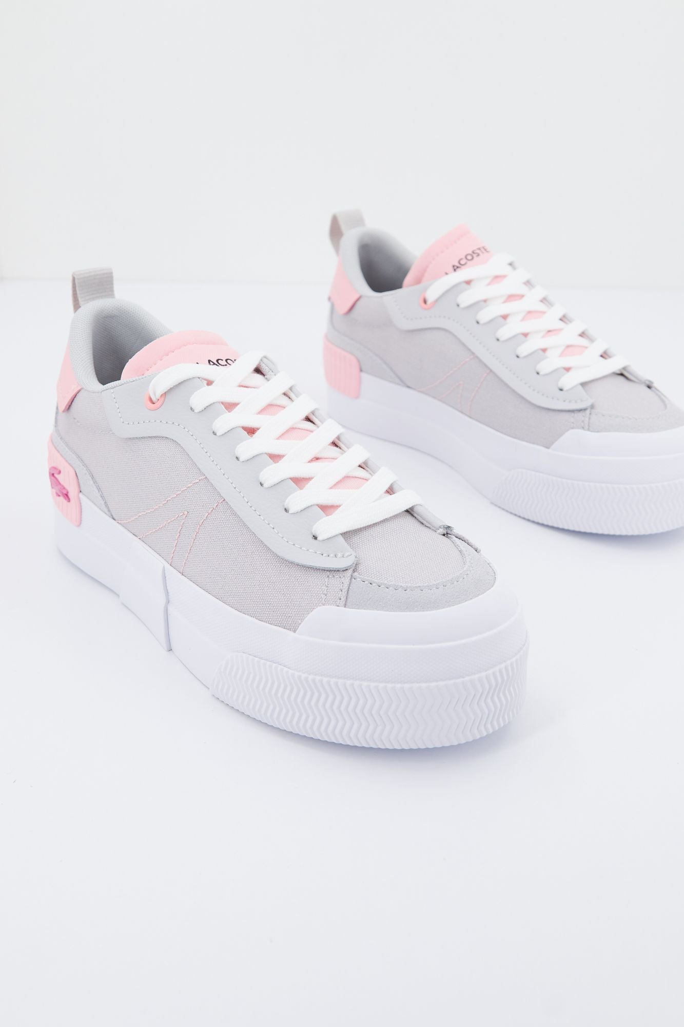LACOSTE L004 PLATFORM 123 en color GRIS (3)