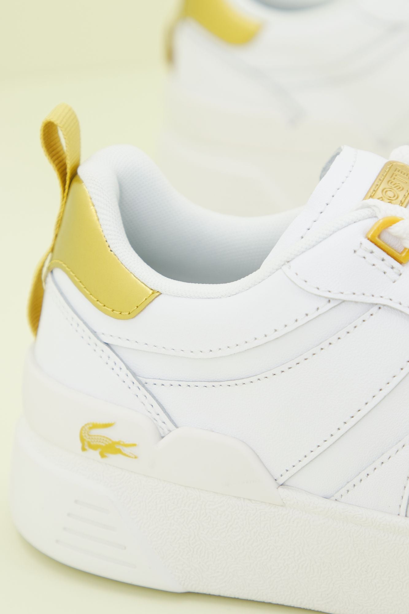 LACOSTE L002 123 3 CFA en color BLANCO (3)