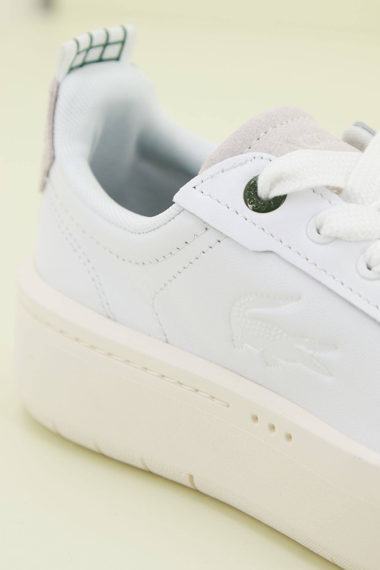 LACOSTE CARNABY PLAT 123 1 SFA en color BLANCO (4)