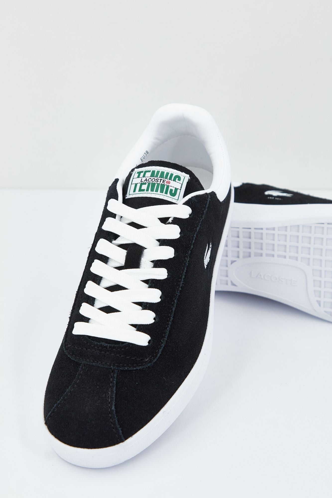 LACOSTE BASESHOT 223 1 SFA en color NEGRO (4)