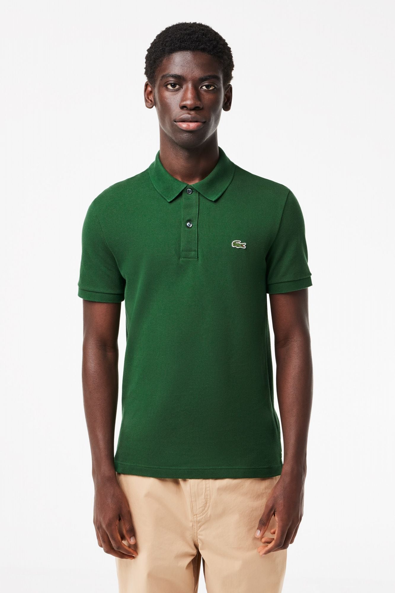 LACOSTE L1212 SHORT SLEEVED RIBBED COLLAR S en color VERDE (1)