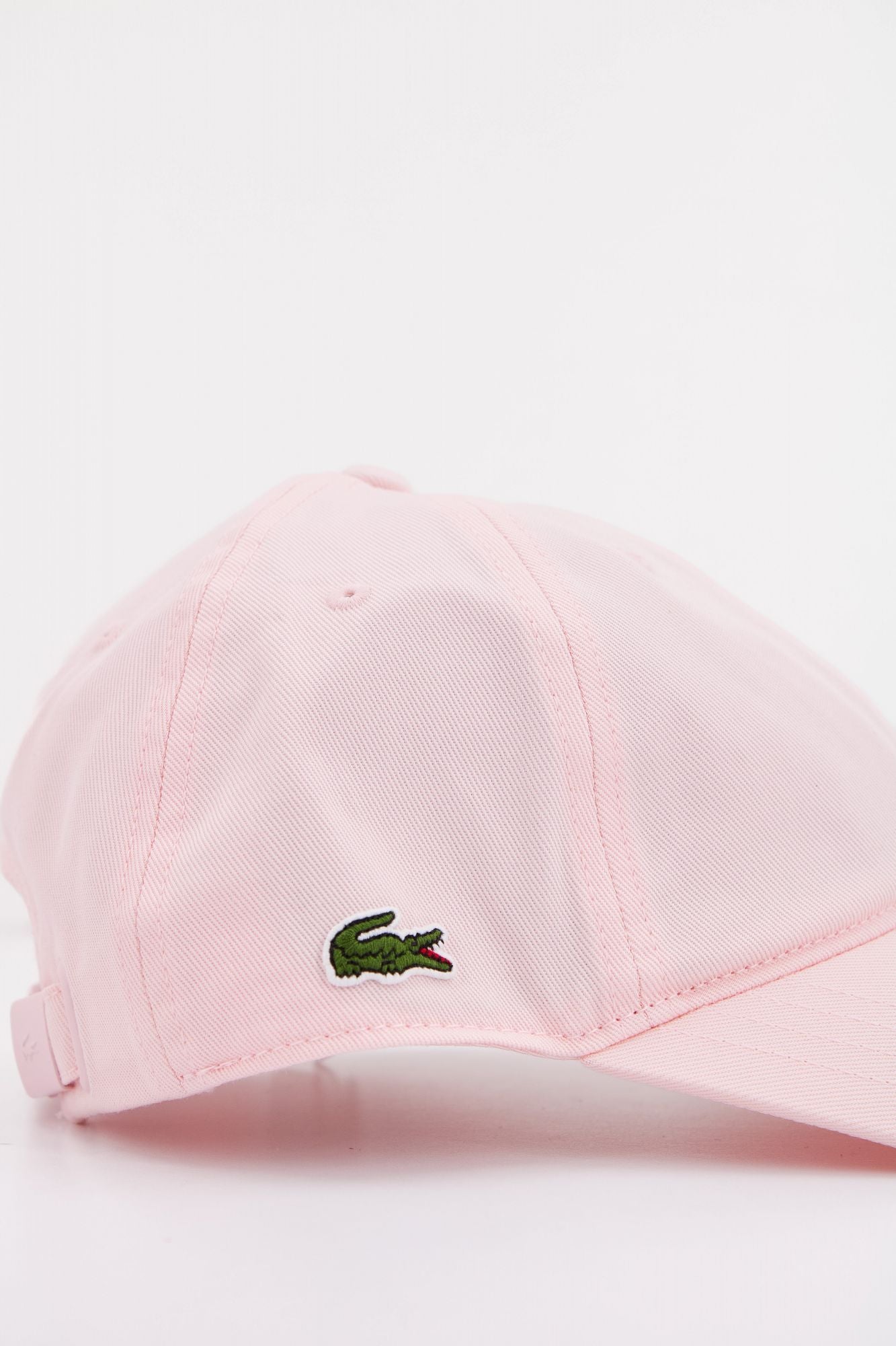 LACOSTE ORGANIC COTTON TWILL CAP en color ROSA (4)
