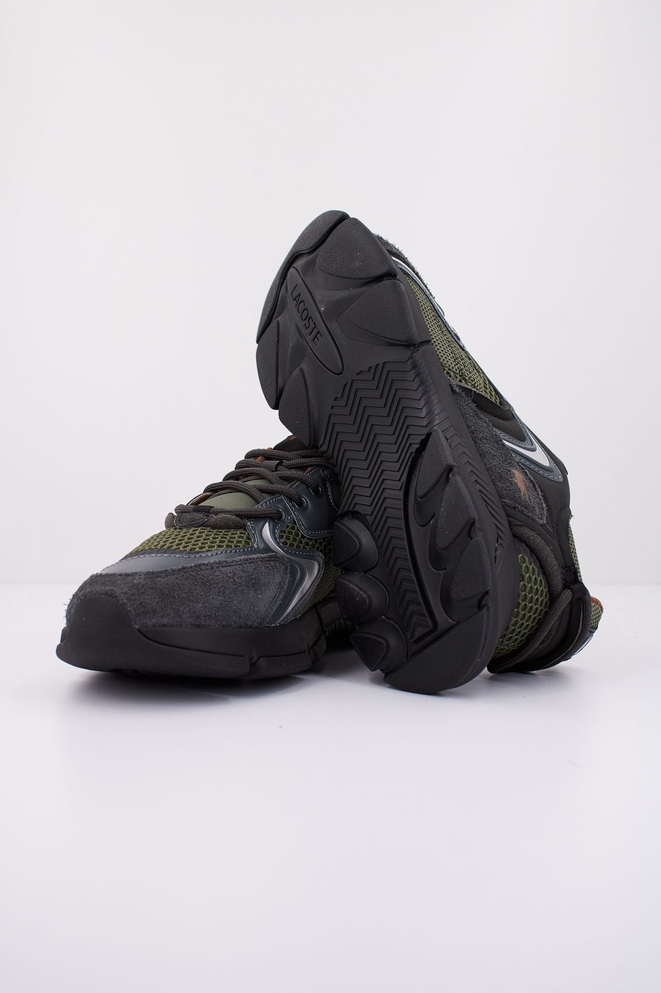LACOSTE L003 NEO en color GRIS (5)