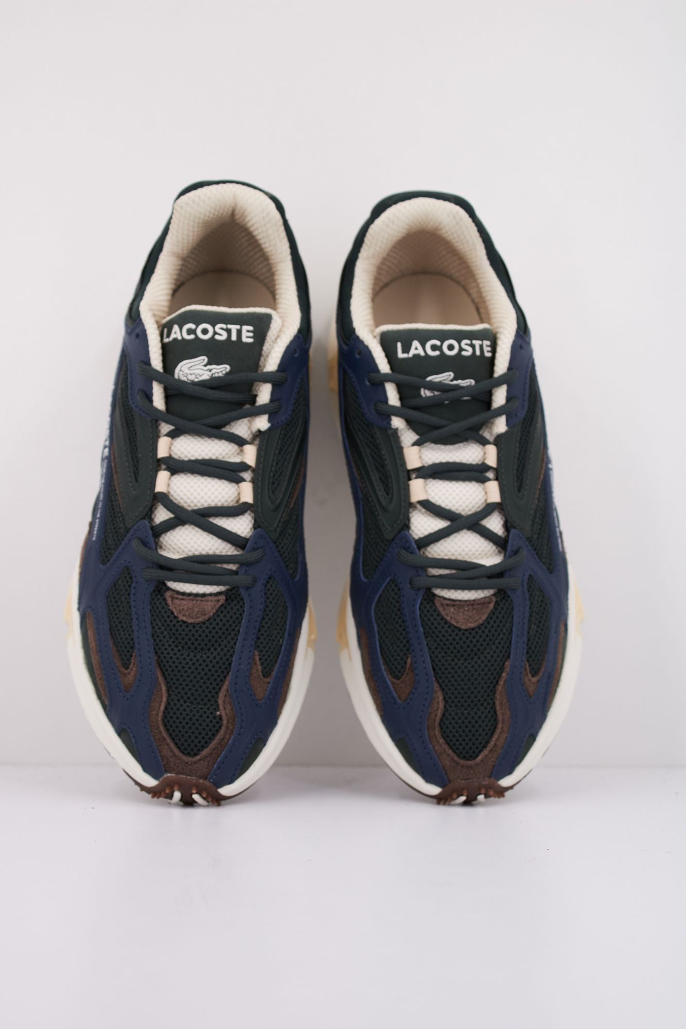 LACOSTE L003 2K24 en color AZUL (3)