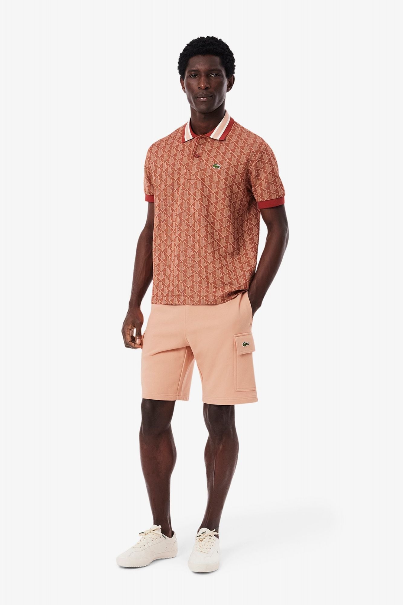 LACOSTE GH9743 SHORTS en color NUDE (4)