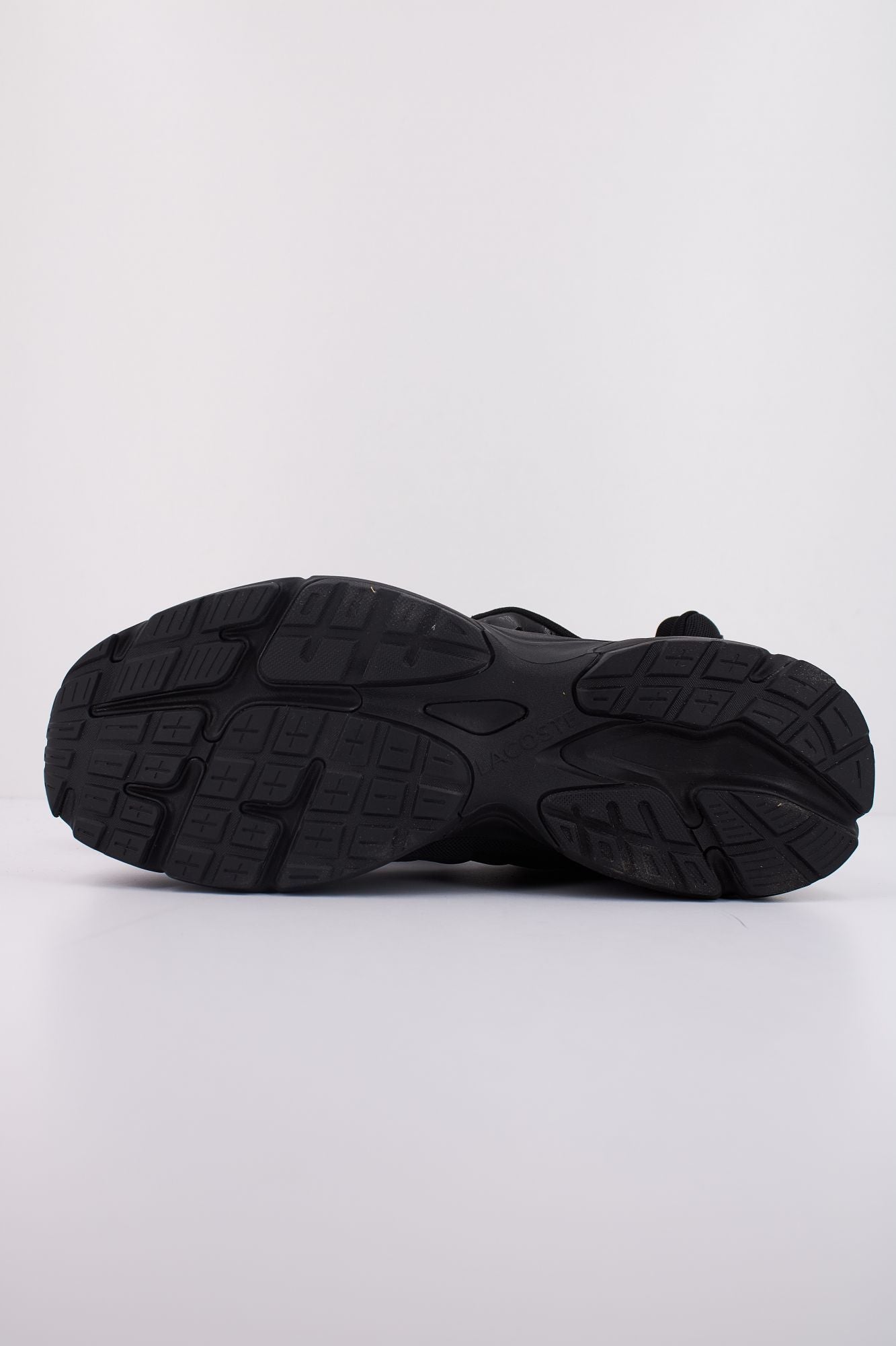 LACOSTE STORM 96 2K LITE SN en color NEGRO (5)