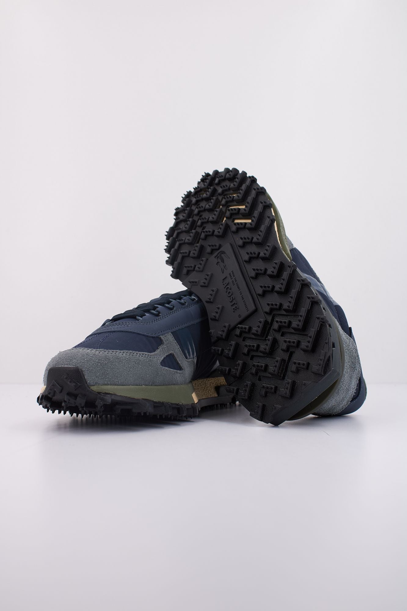 LACOSTE ELITE ACTIVE en color AZUL (5)