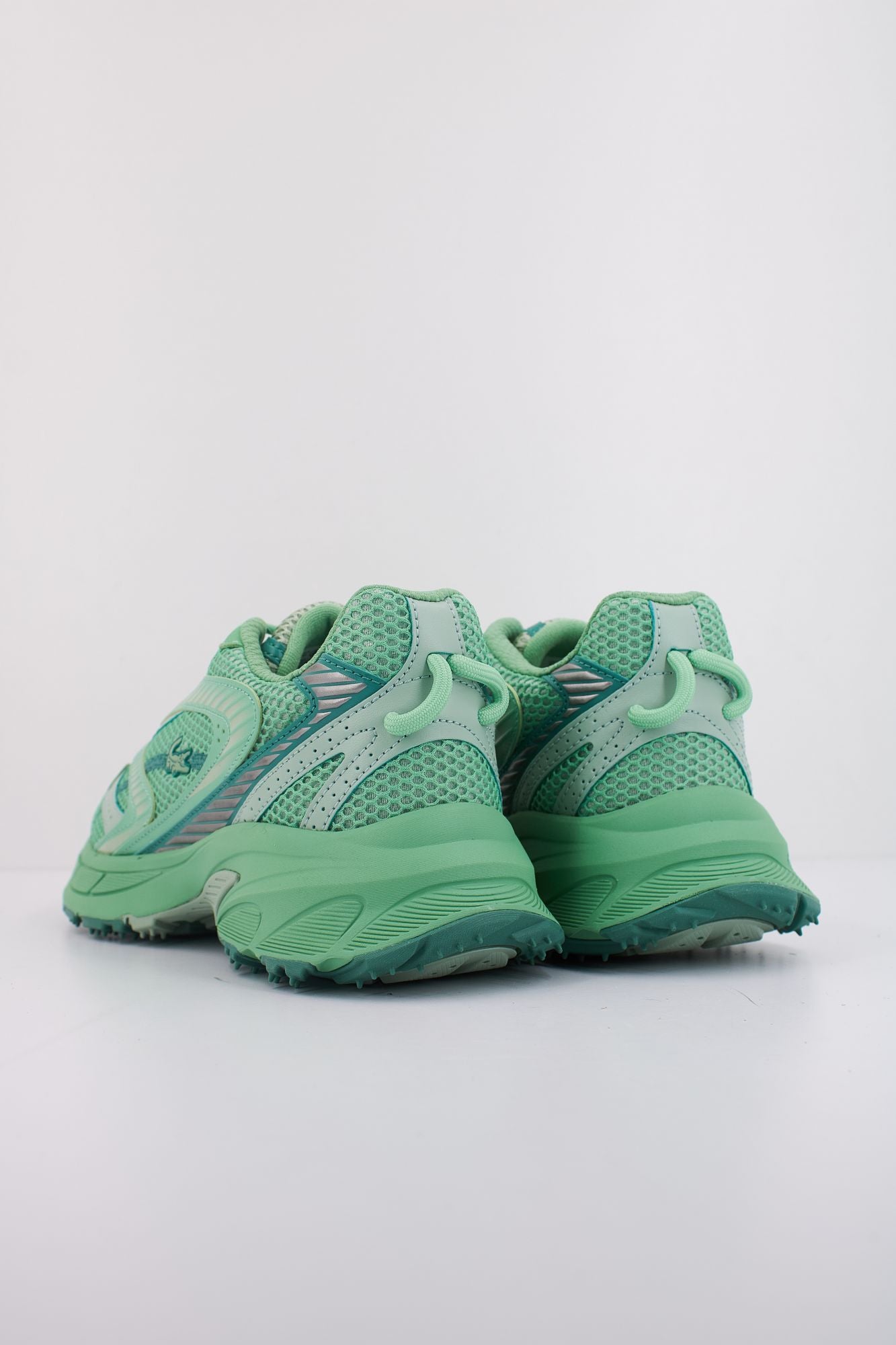 LACOSTE L003 NEO SHOT en color VERDE (4)
