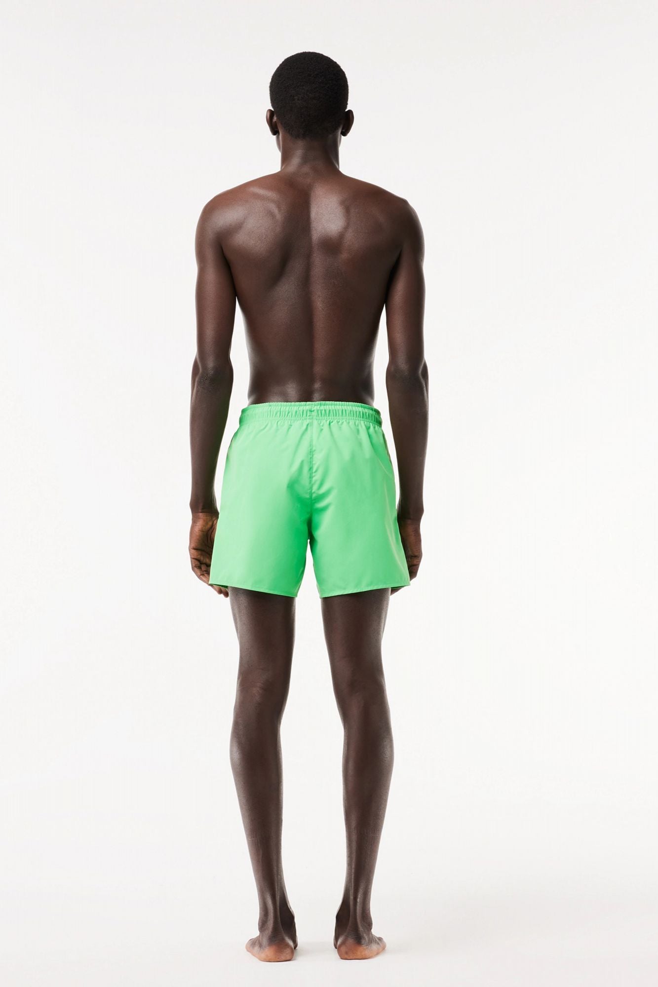 LACOSTE SHORT SLEEVED RIBBED COLLAR en color VERDE (3)