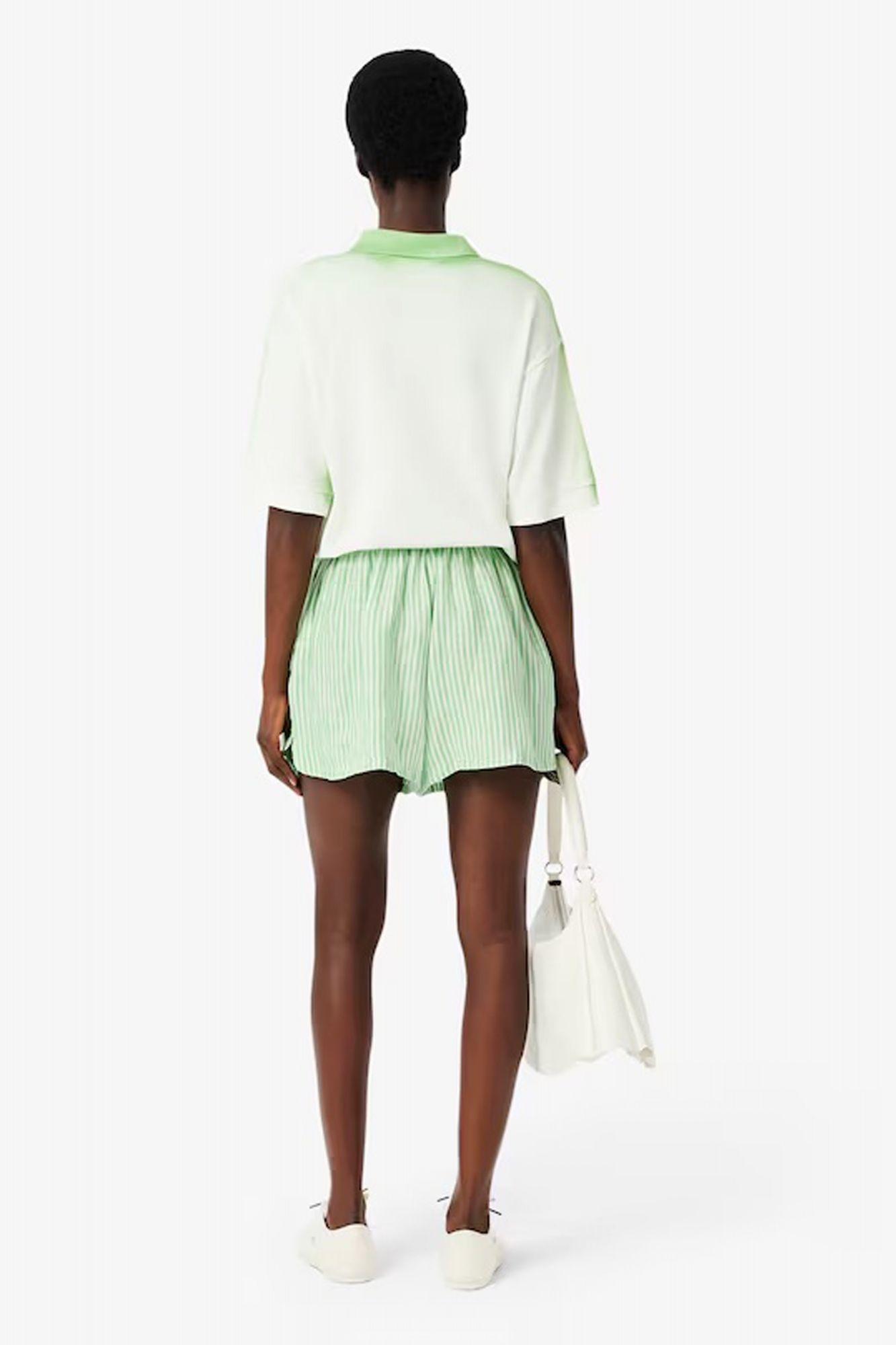 LACOSTE SHORTS en color VERDE (3)
