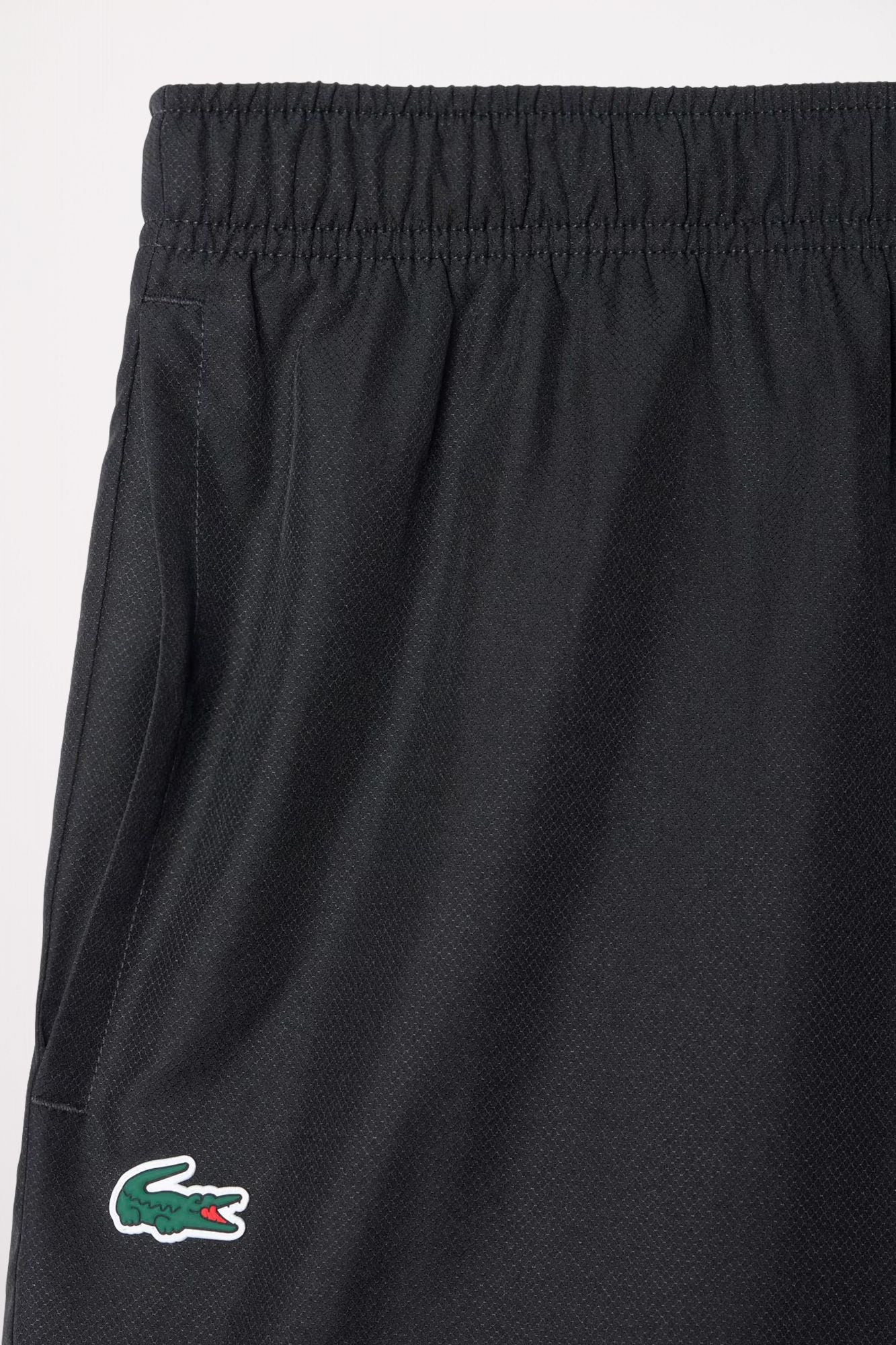 LACOSTE PRINTED DIAMOND TAFFETA TENNIS SHORTS en color NEGRO (3)