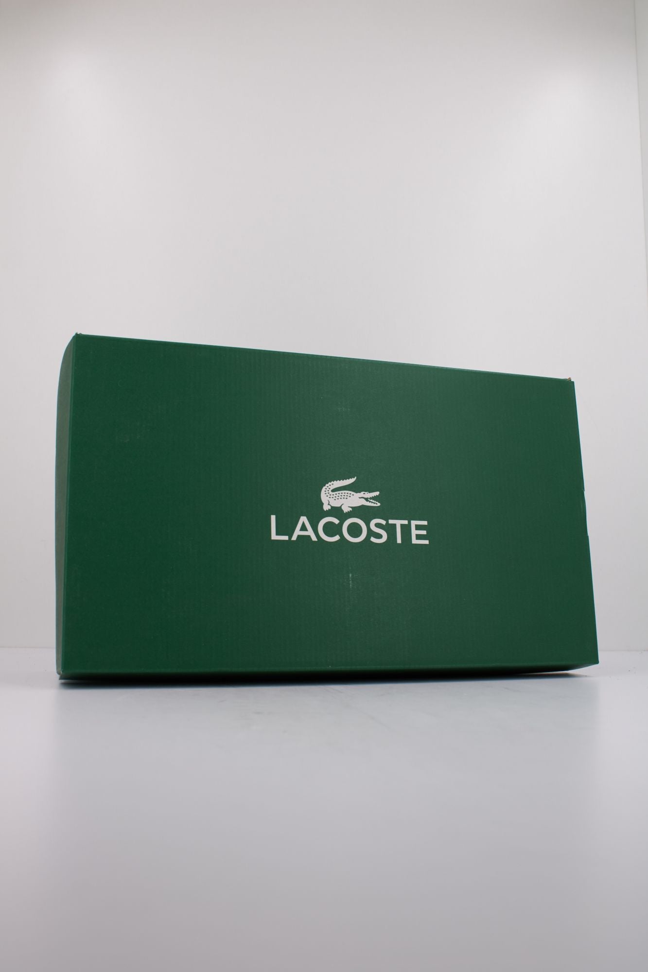 LACOSTE MEN'S ELITE ACTIVE SNEAKE en color VERDE (6)