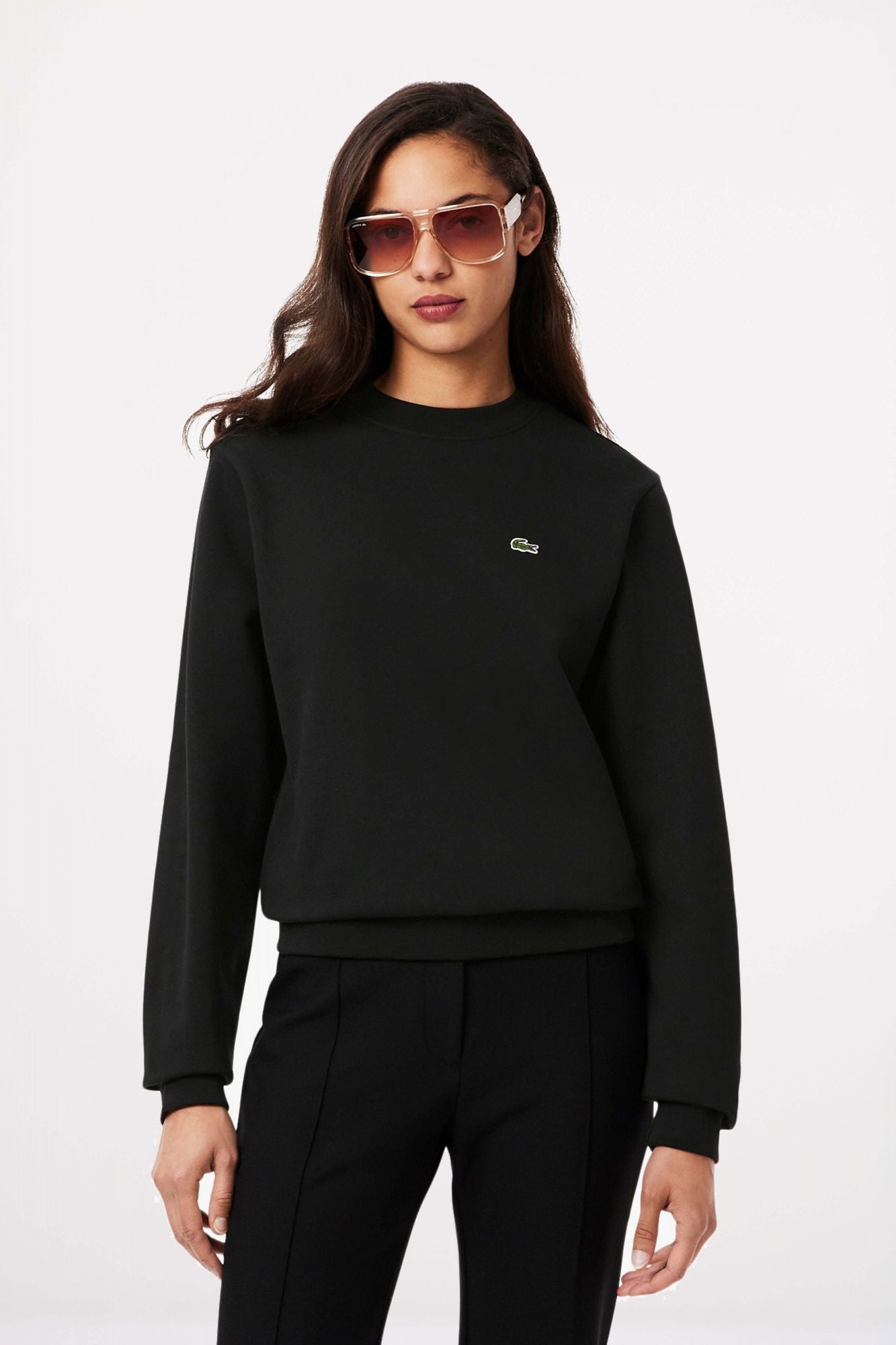 LACOSTE RELAXED FIT FLEECE CREW NECK en color NEGRO (1)