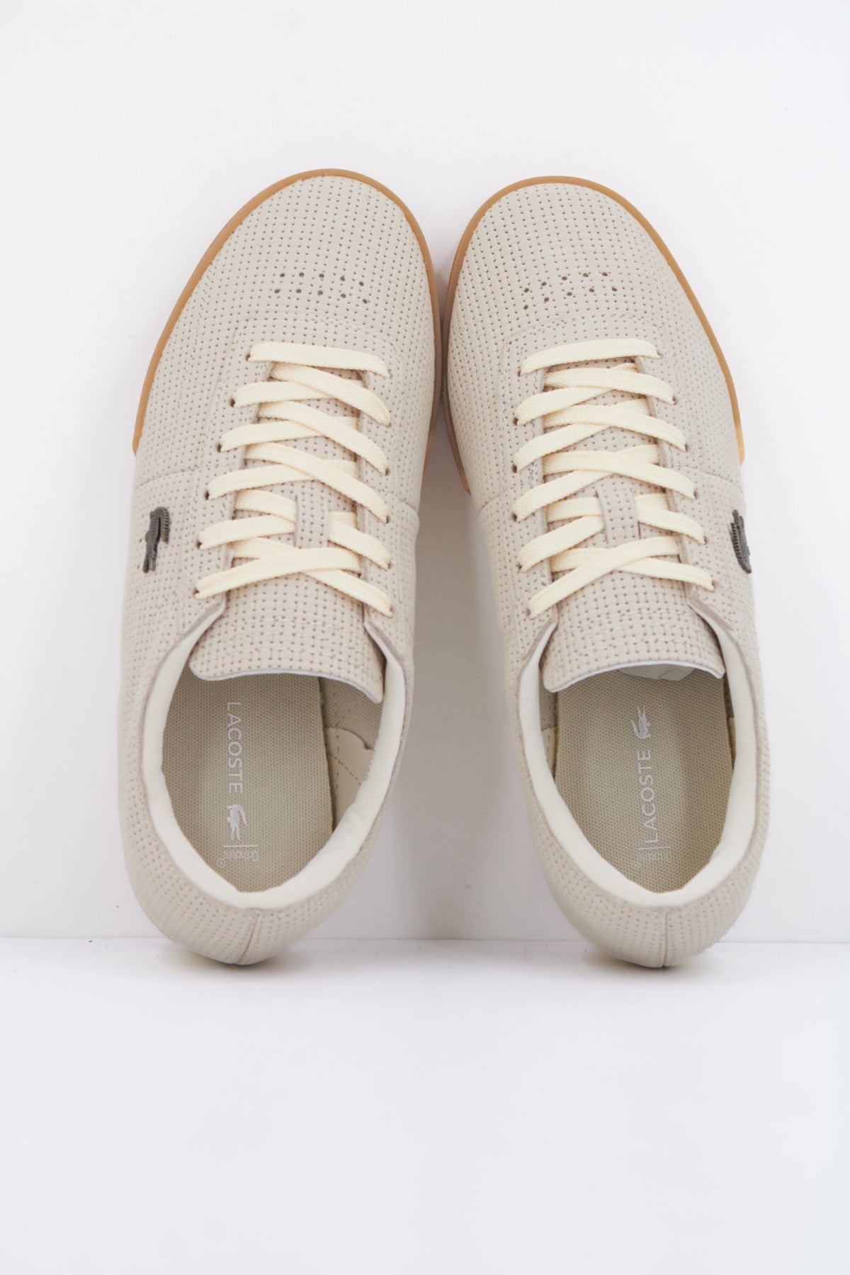 LACOSTE AURA 51SFA0075 en color BEIS (3)