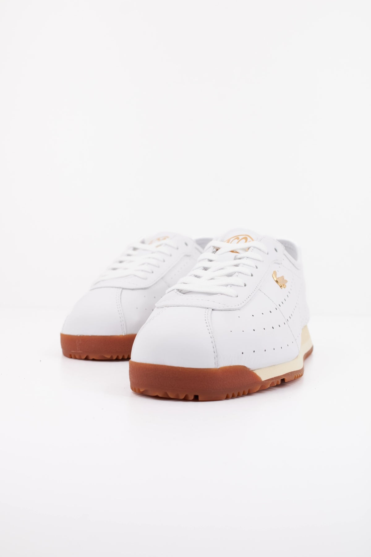 LACOSTE CLUB LOW en color BLANCO (2)