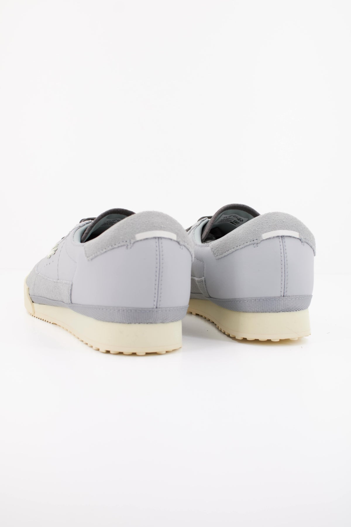 LACOSTE DEPORTIVO AURA en color GRIS (4)