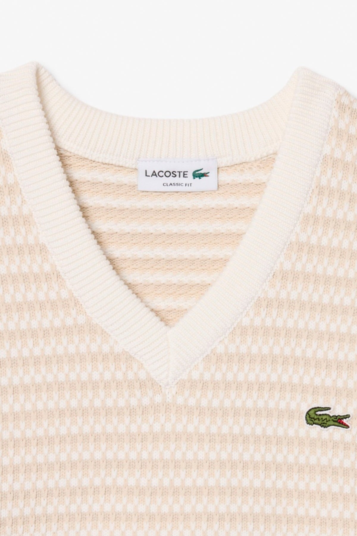 LACOSTE AH8577 SLEEVELESS SWEATERS en color BEIS (3)
