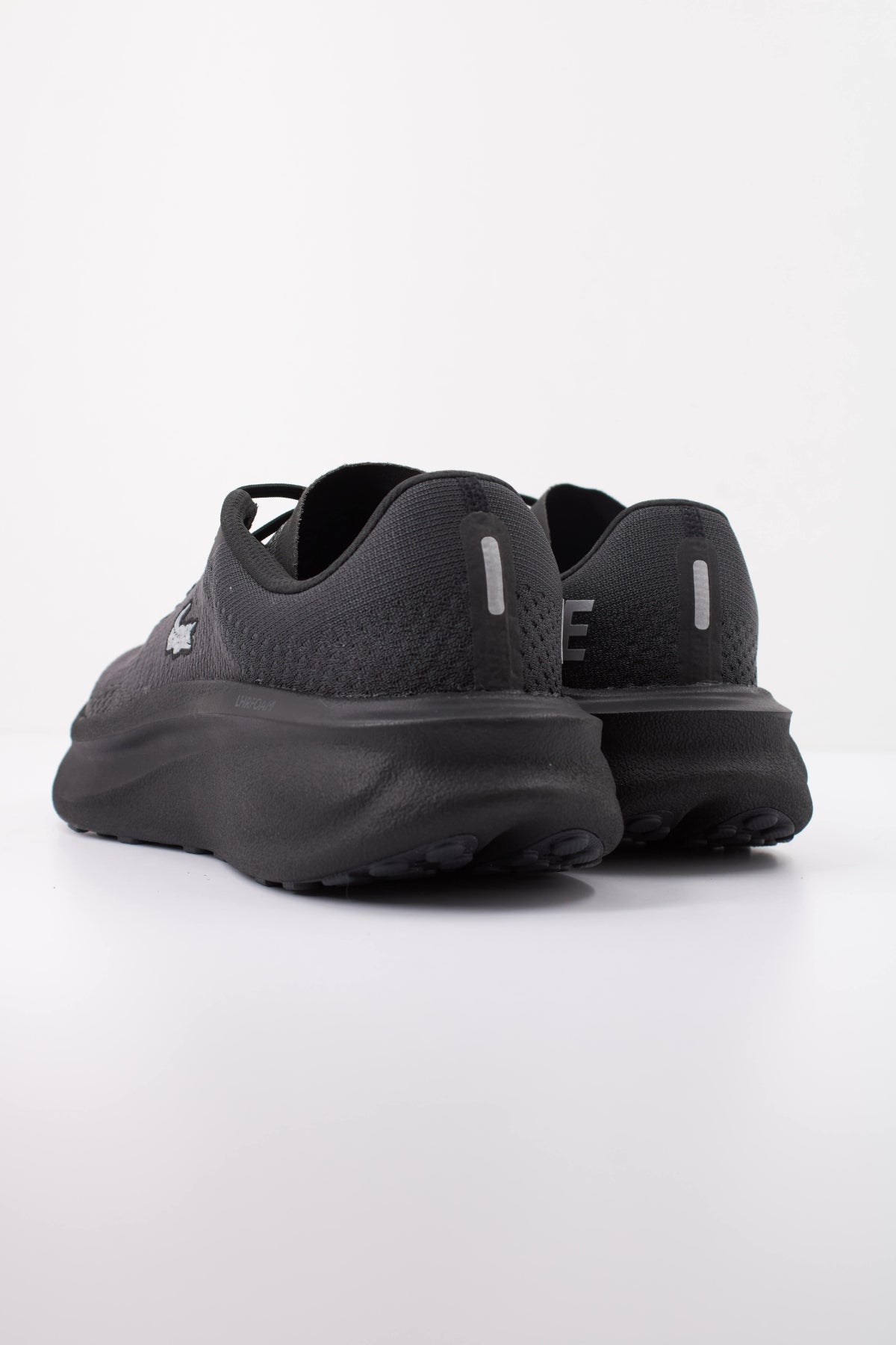 LACOSTE NEO RUN2 en color NEGRO (4)