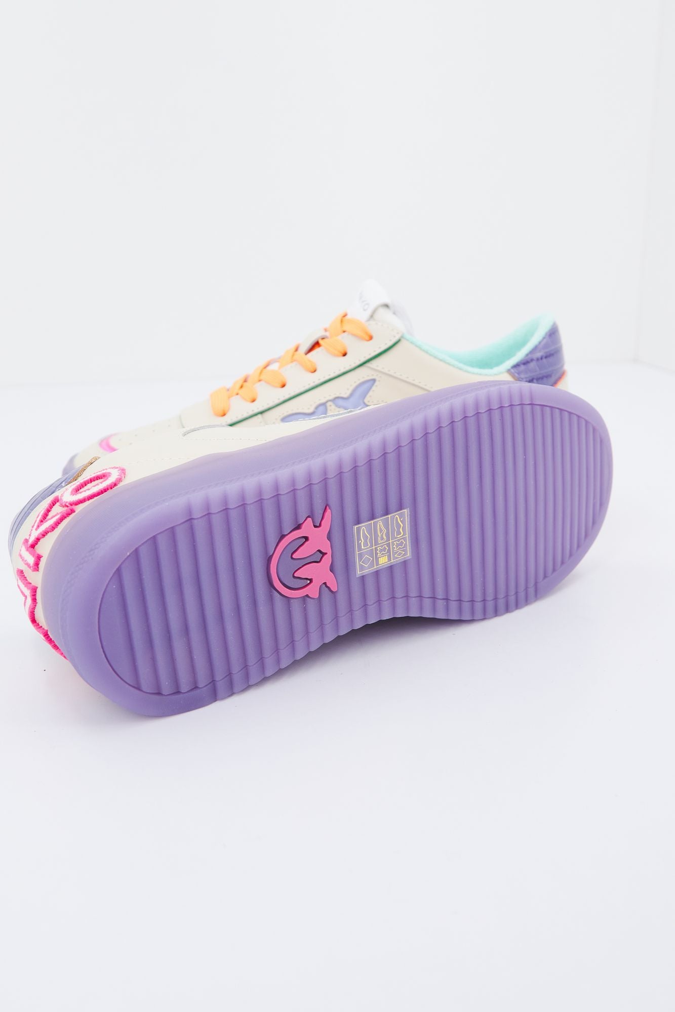 PINKO NORMANDIA BASKET SNEAKE en color BEIS (4)