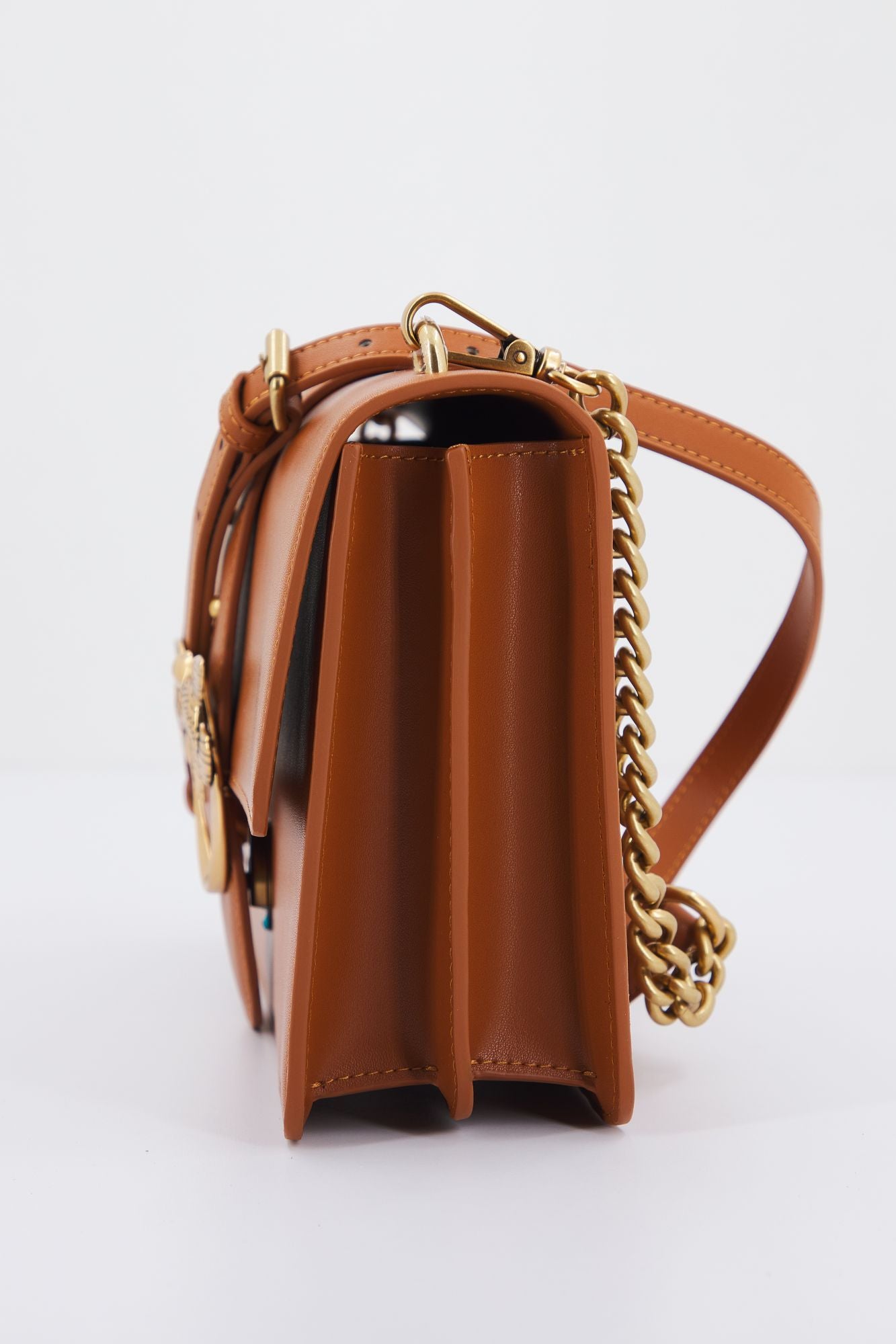 PINKO LOVE CLASSIC ICON en color AMARILLO (2)