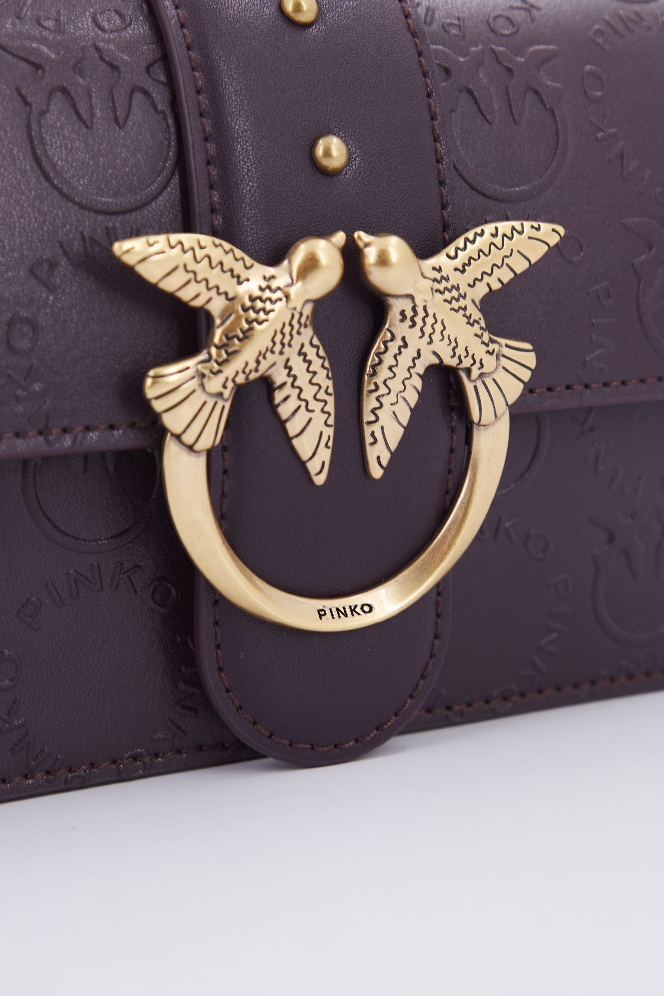 PINKO LOVE MINI ICON NEW en color VIOLETA (5)