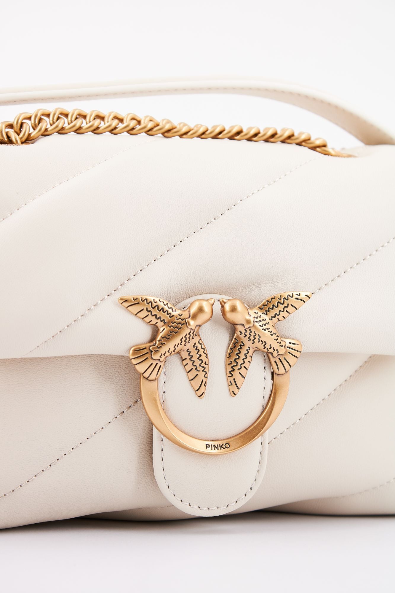 PINKO LOVE MINI PUFF CL SHEEP en color BLANCO (4)